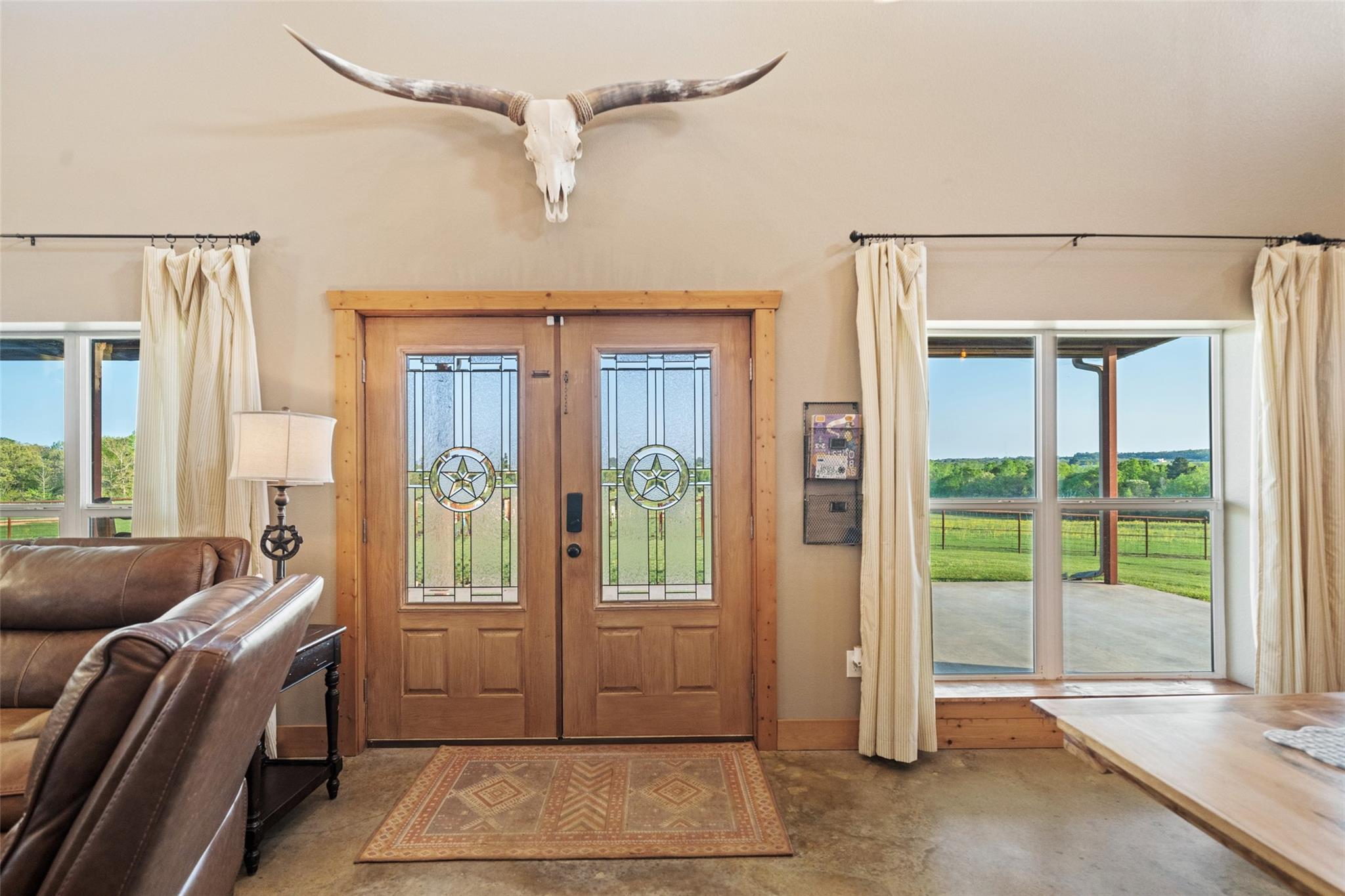 Centerville, Texas, 75833, United States, 6 Bedrooms Bedrooms, ,3 BathroomsBathrooms,Residential,Active,1862877