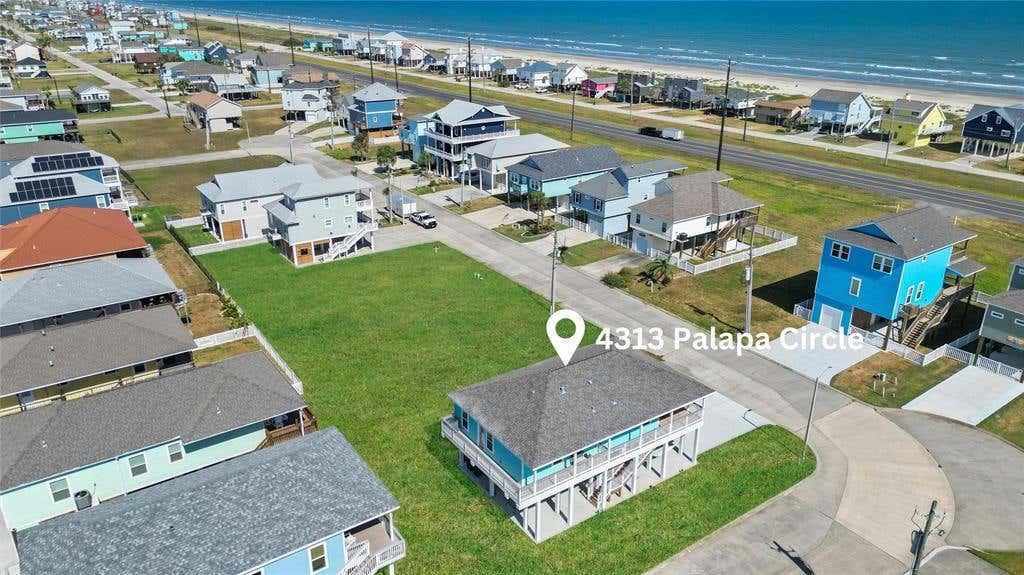 4313 PALAPA CIR, GALVESTON, TX 77554, photo 1 of 35