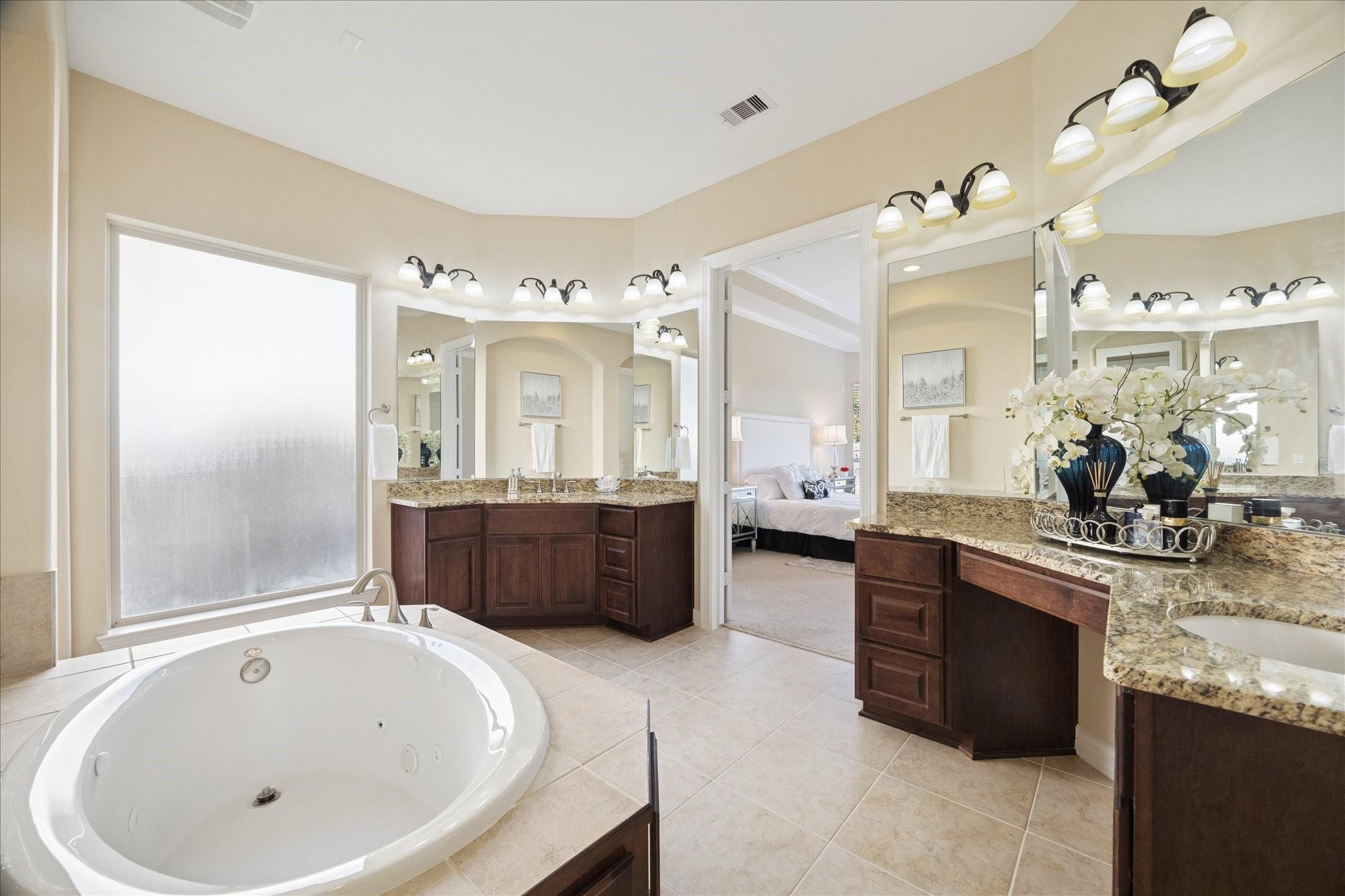 Sugar Land, Texas, 77479, United States, 4 Bedrooms Bedrooms, ,4 BathroomsBathrooms,Residential,Active,2001378