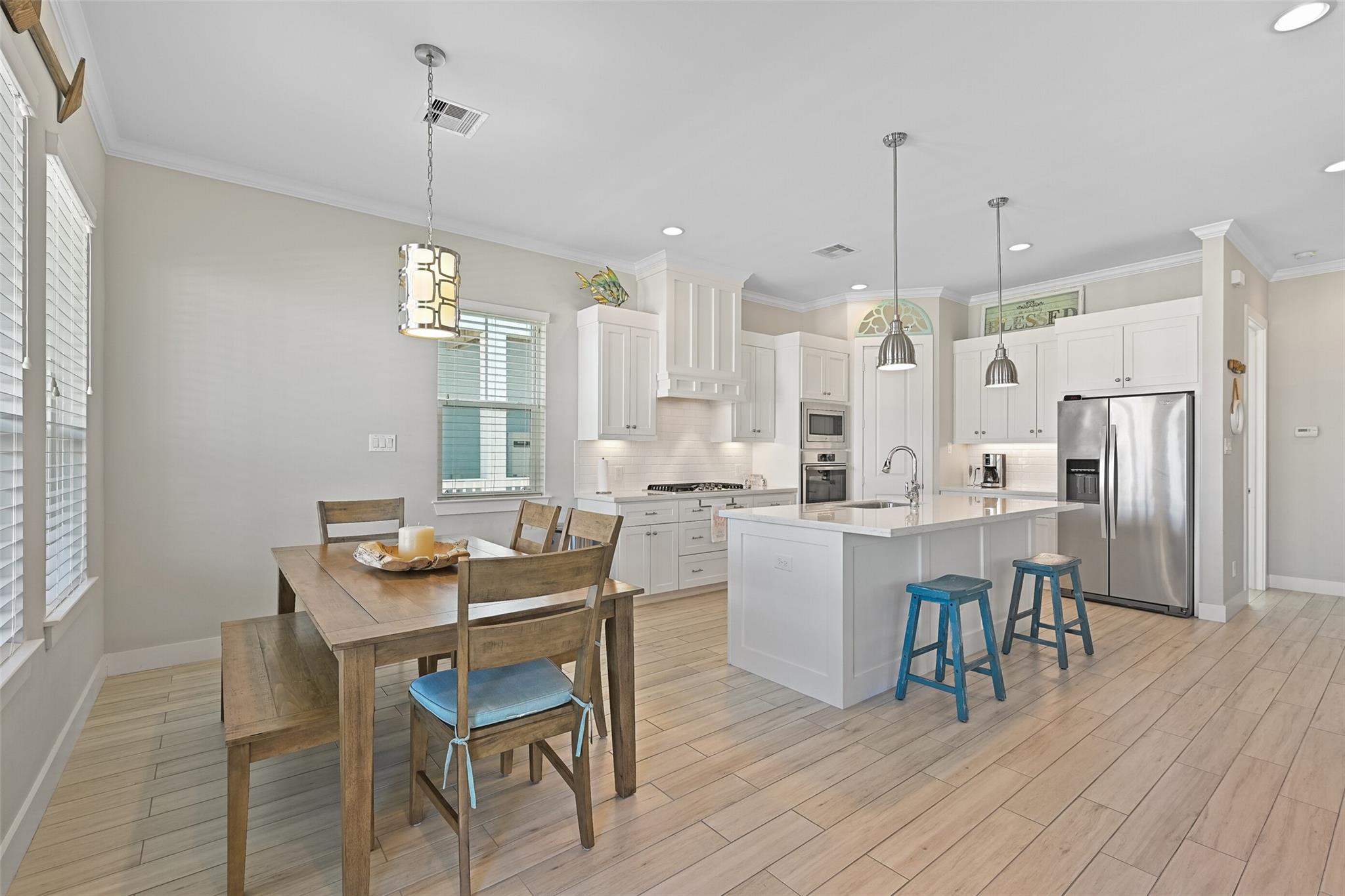 Galveston, Texas, 77554, United States, ,4 BathroomsBathrooms,Residential,Active,1867916