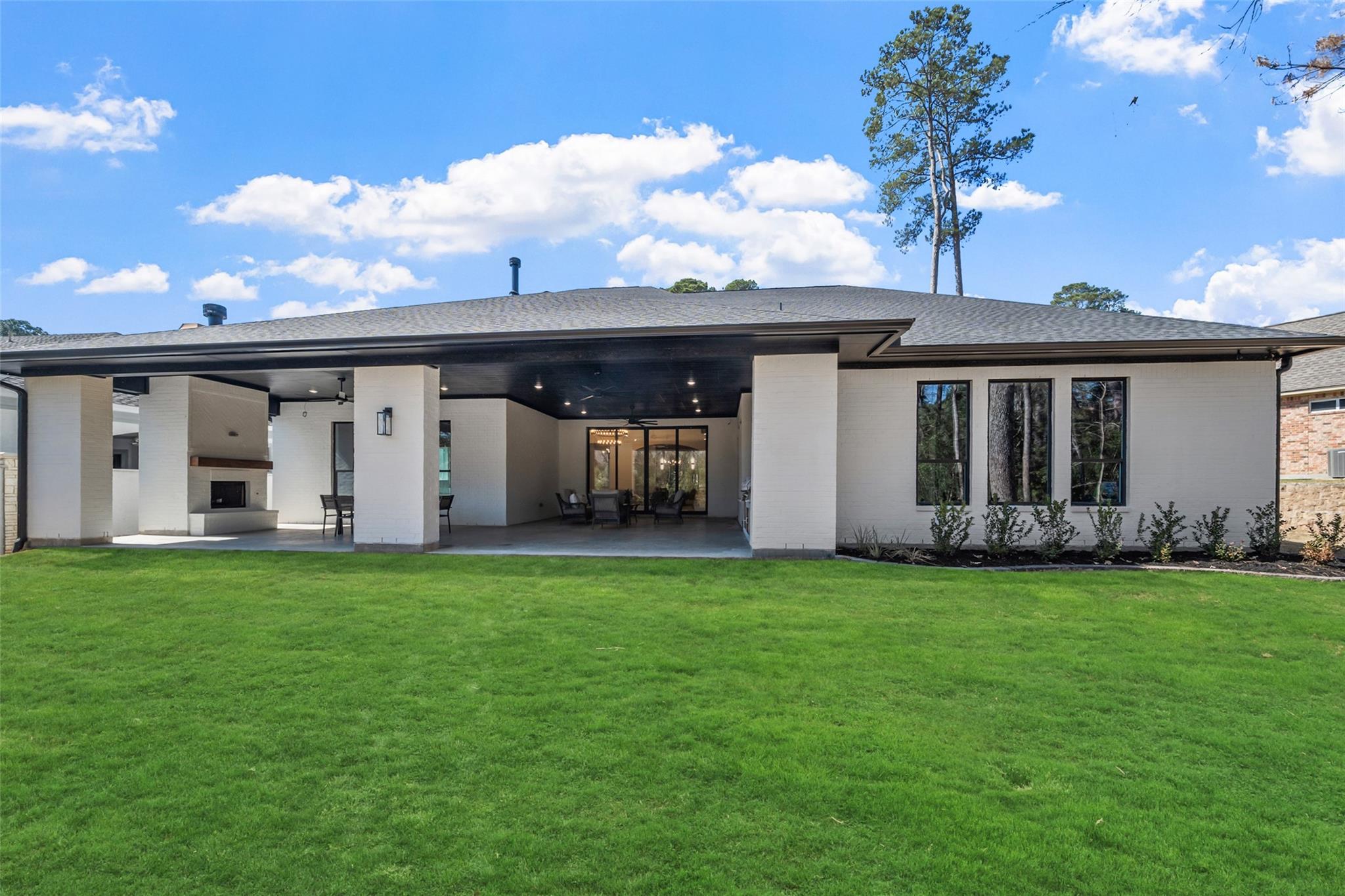 Montgomery, Texas, 77356, United States, 4 Bedrooms Bedrooms, ,4 BathroomsBathrooms,Residential,Active,2018186