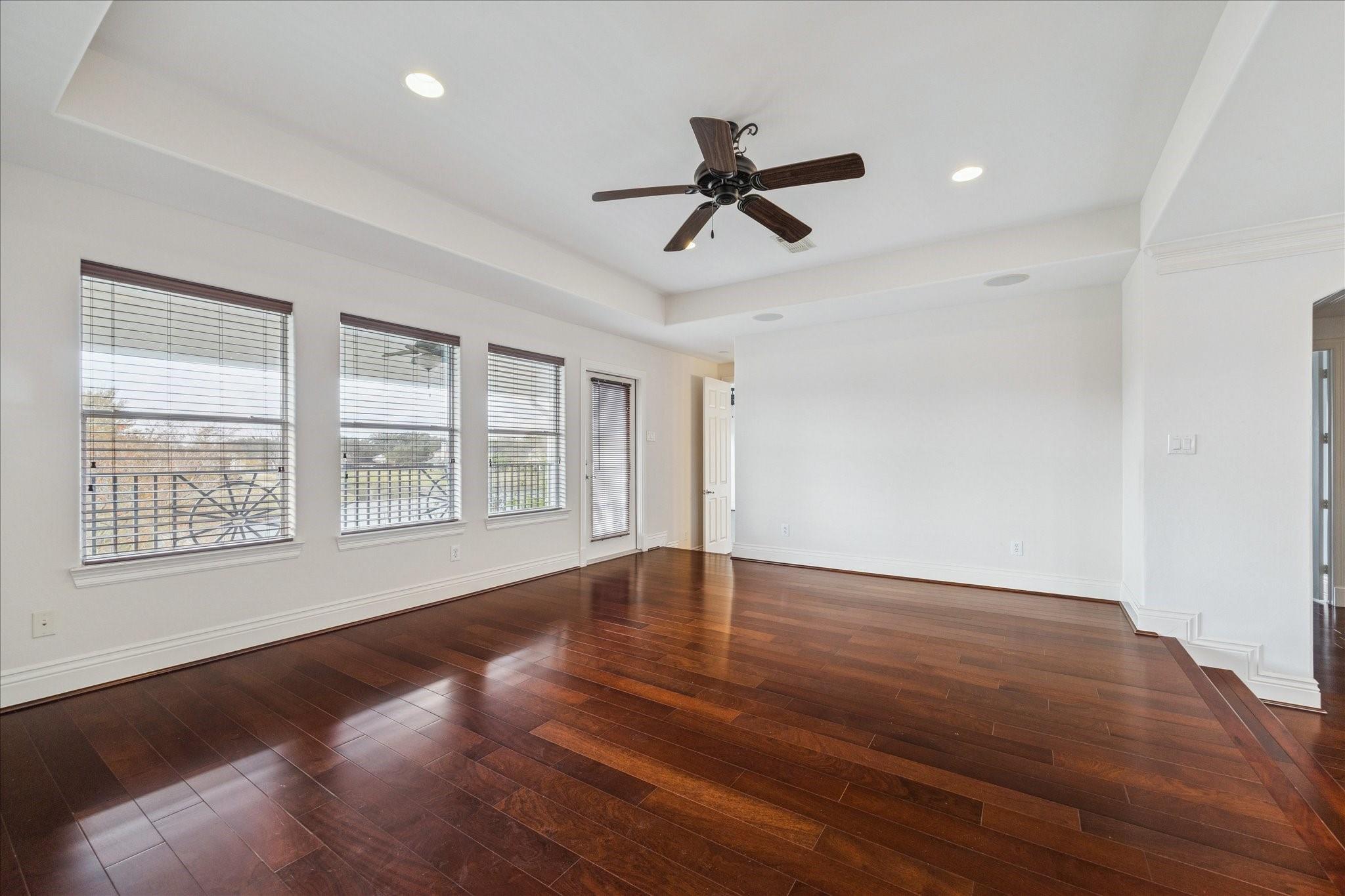 Sugar Land, Texas, 77479, United States, 5 Bedrooms Bedrooms, ,5 BathroomsBathrooms,Residential,Active,2007093