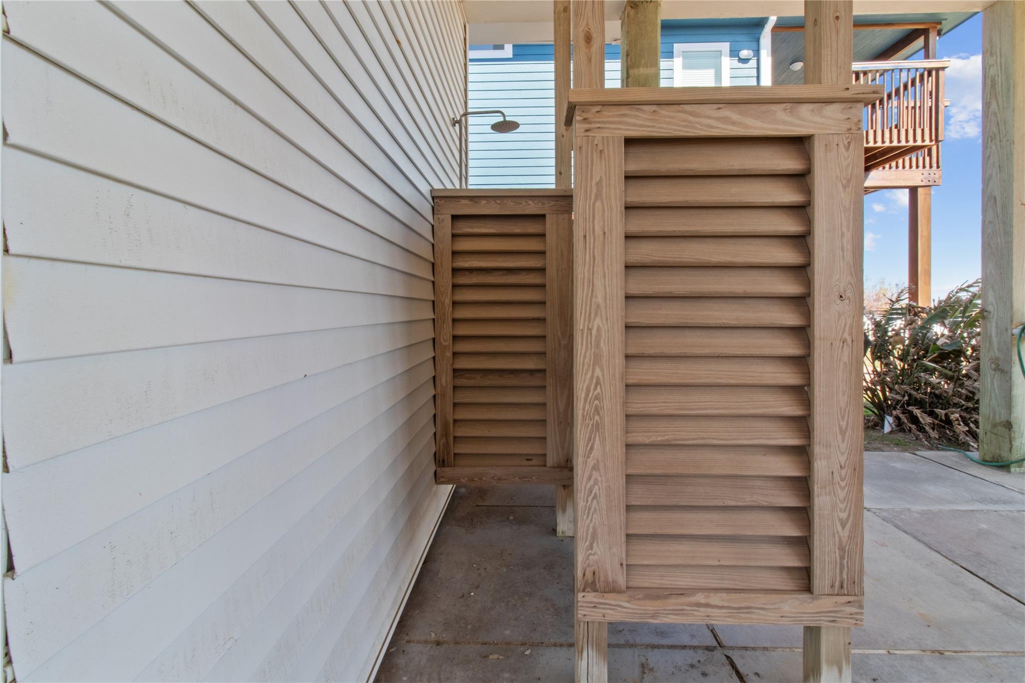 Galveston, Texas, 77554, United States, 4 Bedrooms Bedrooms, ,5 BathroomsBathrooms,Residential,Active,1985590