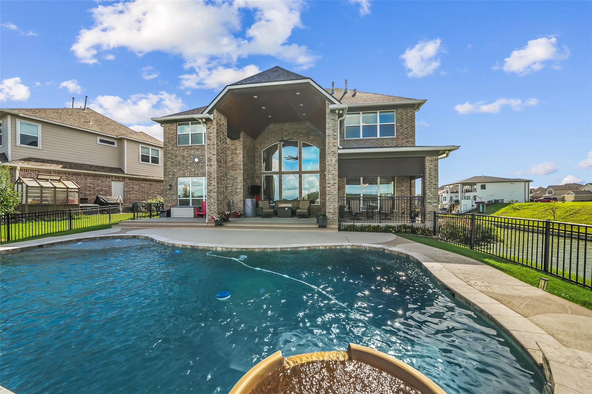 Willis, Texas, 77318, United States, 4 Bedrooms Bedrooms, ,4 BathroomsBathrooms,Residential,Active,1885007