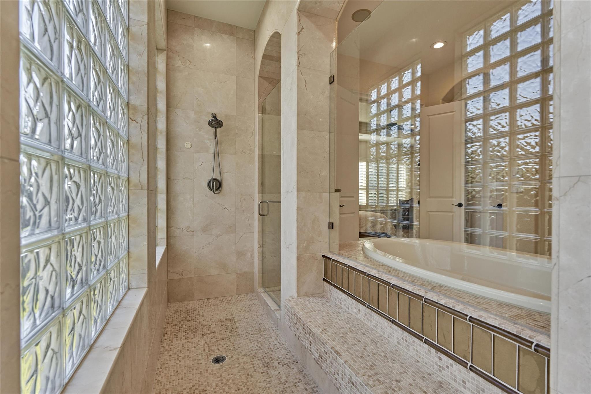 Spring, Texas, 77389, United States, 4 Bedrooms Bedrooms, ,5 BathroomsBathrooms,Residential,Active,2011447