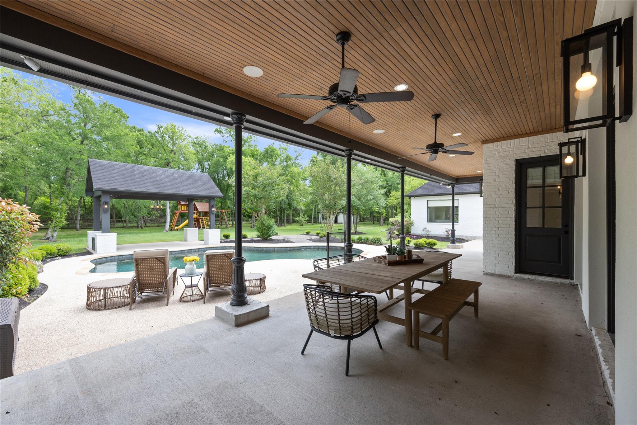 Missouri City, Texas, 77459, United States, 5 Bedrooms Bedrooms, ,6 BathroomsBathrooms,Residential,Active,1764880