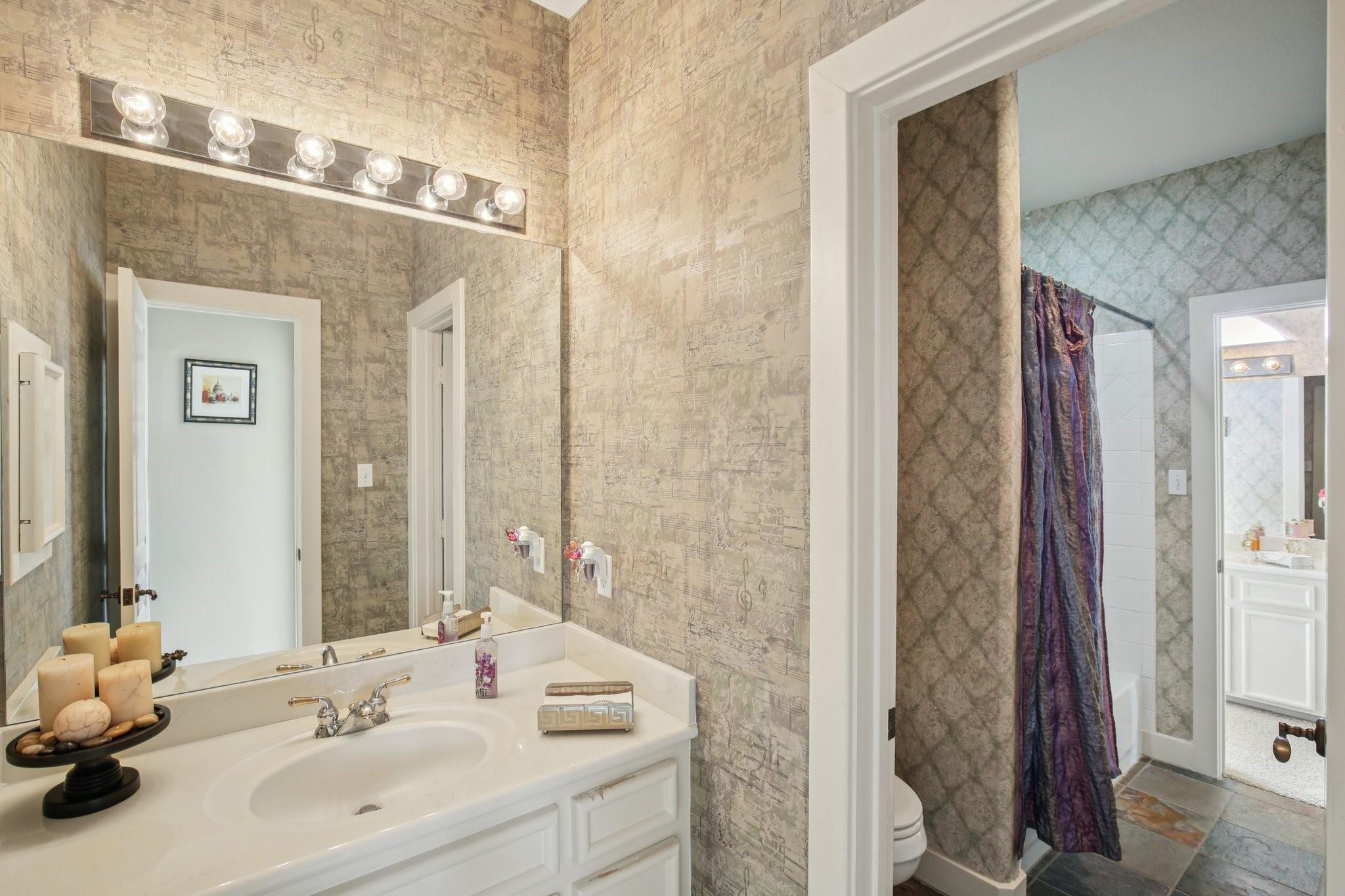 Montgomery, Texas, 77356, United States, 4 Bedrooms Bedrooms, ,5 BathroomsBathrooms,Residential,Active,1894542