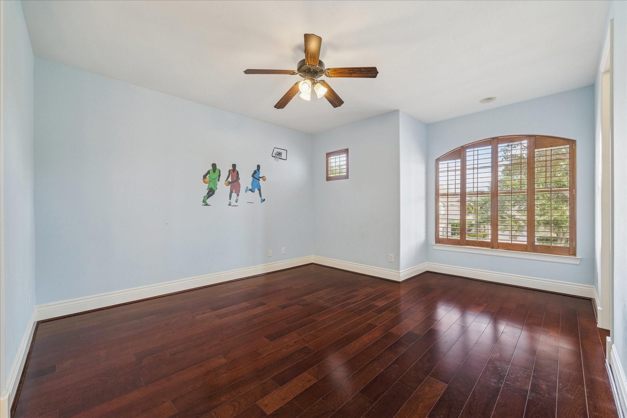 Sugar Land, Texas, 77479, United States, 5 Bedrooms Bedrooms, ,5 BathroomsBathrooms,Residential,Active,2007093