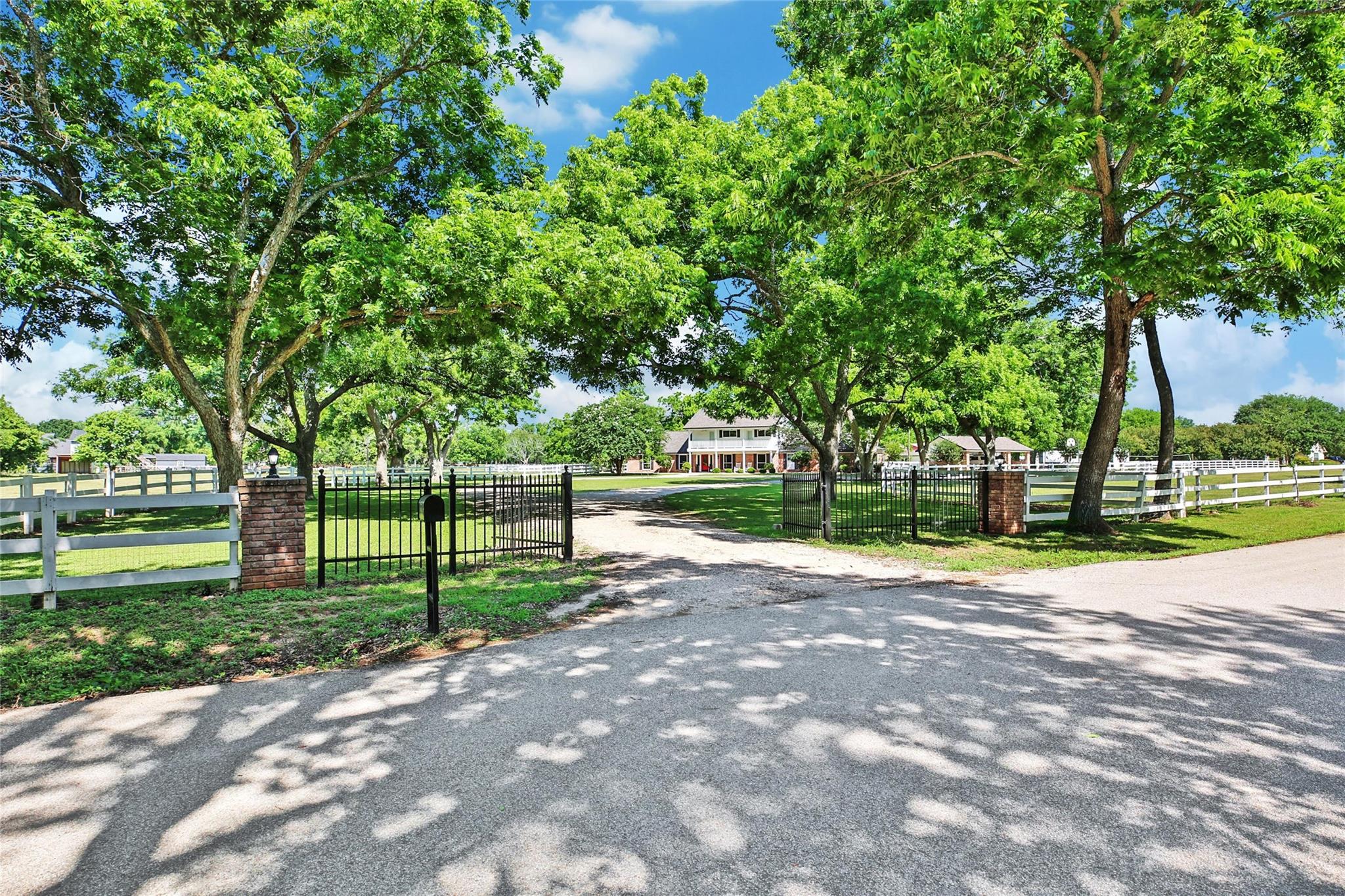 Richmond, Texas, 77406, United States, 4 Bedrooms Bedrooms, ,4 BathroomsBathrooms,Residential,Active,1894985