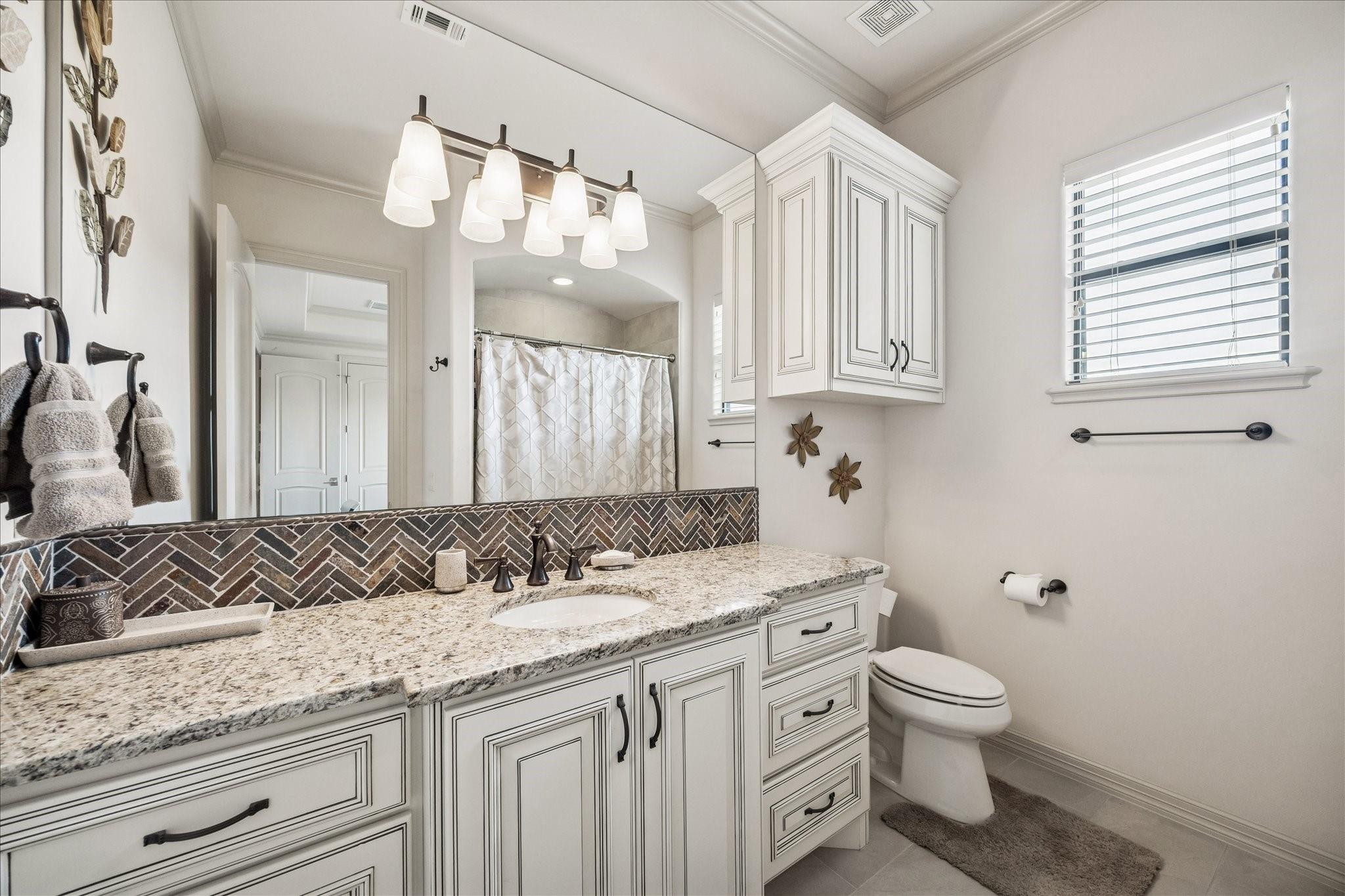 Sugar Land, Texas, 77479, United States, 5 Bedrooms Bedrooms, ,6 BathroomsBathrooms,Residential,Active,1992262