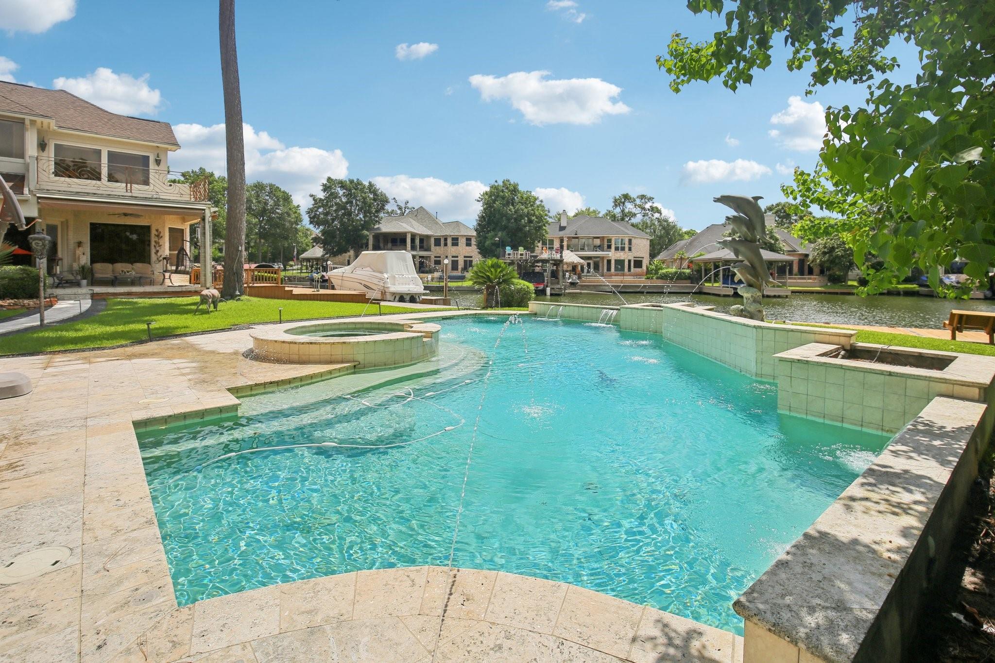 Montgomery, Texas, 77356, United States, 4 Bedrooms Bedrooms, ,5 BathroomsBathrooms,Residential,Active,1894542