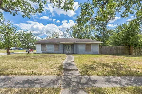 8554 GLENVIEW DR, HOUSTON, TX 77017 - Image 1