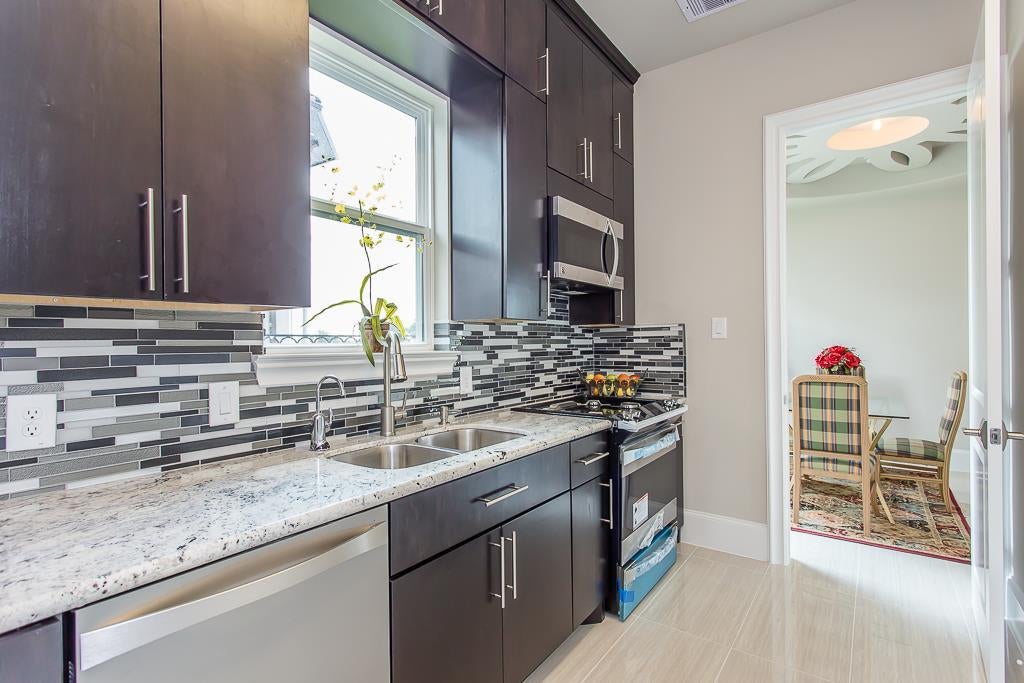 Sugar Land, Texas, 77479, United States, 5 Bedrooms Bedrooms, ,6 BathroomsBathrooms,Residential,Active,2015464