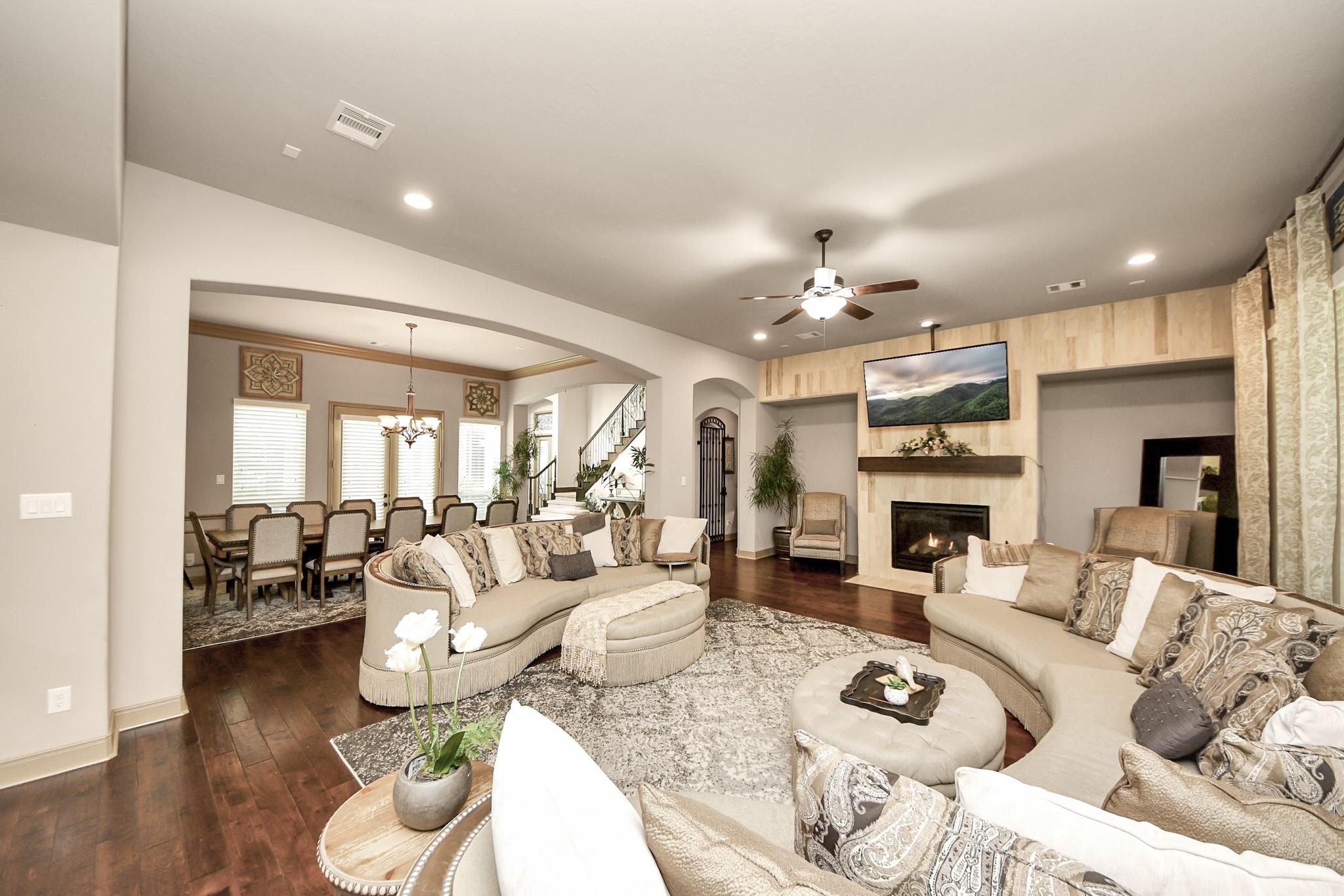 Cypress, Texas, 77429, United States, 5 Bedrooms Bedrooms, ,7 BathroomsBathrooms,Residential,Active,1889491