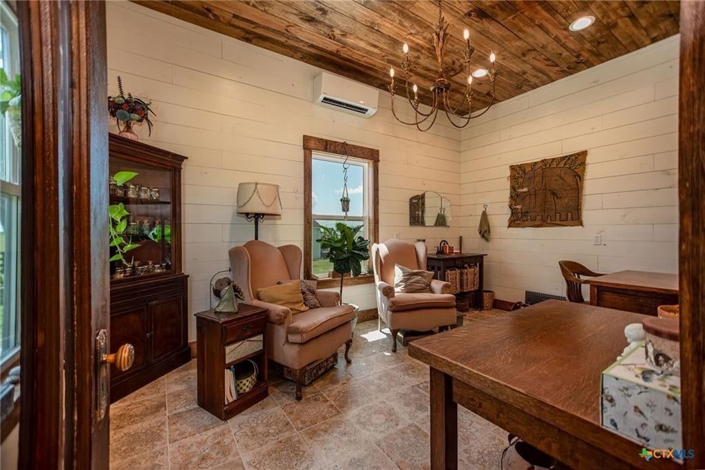Port Lavaca, Texas, 77979, United States, 3 Bedrooms Bedrooms, ,3 BathroomsBathrooms,Residential,Active,1871222