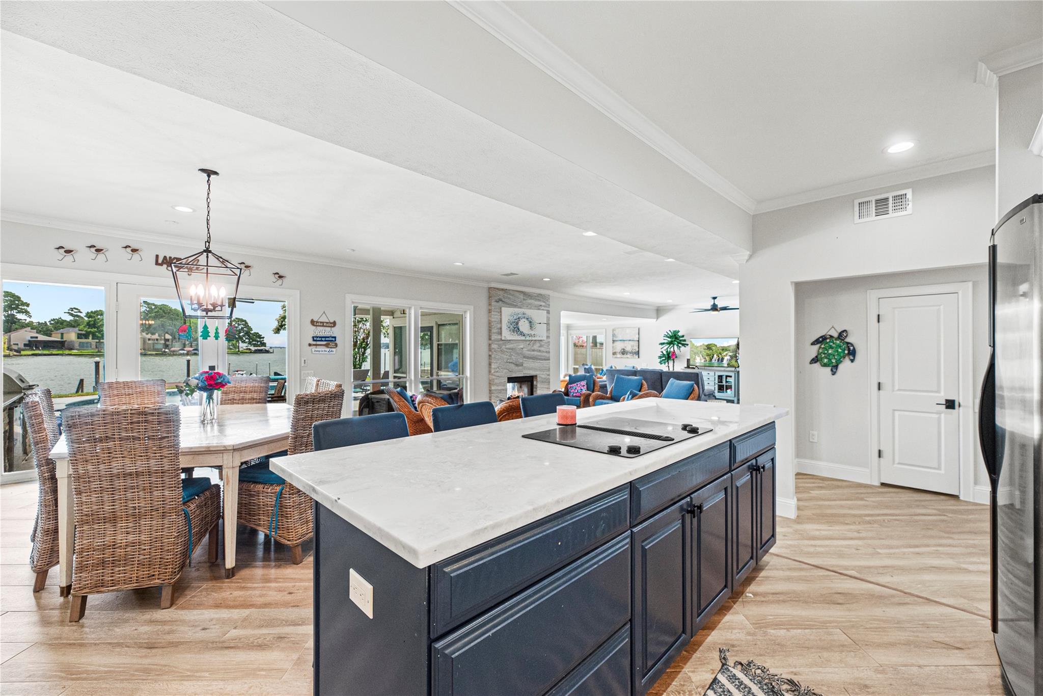 Montgomery, Texas, 77356, United States, 4 Bedrooms Bedrooms, ,4 BathroomsBathrooms,Residential,Active,1926911