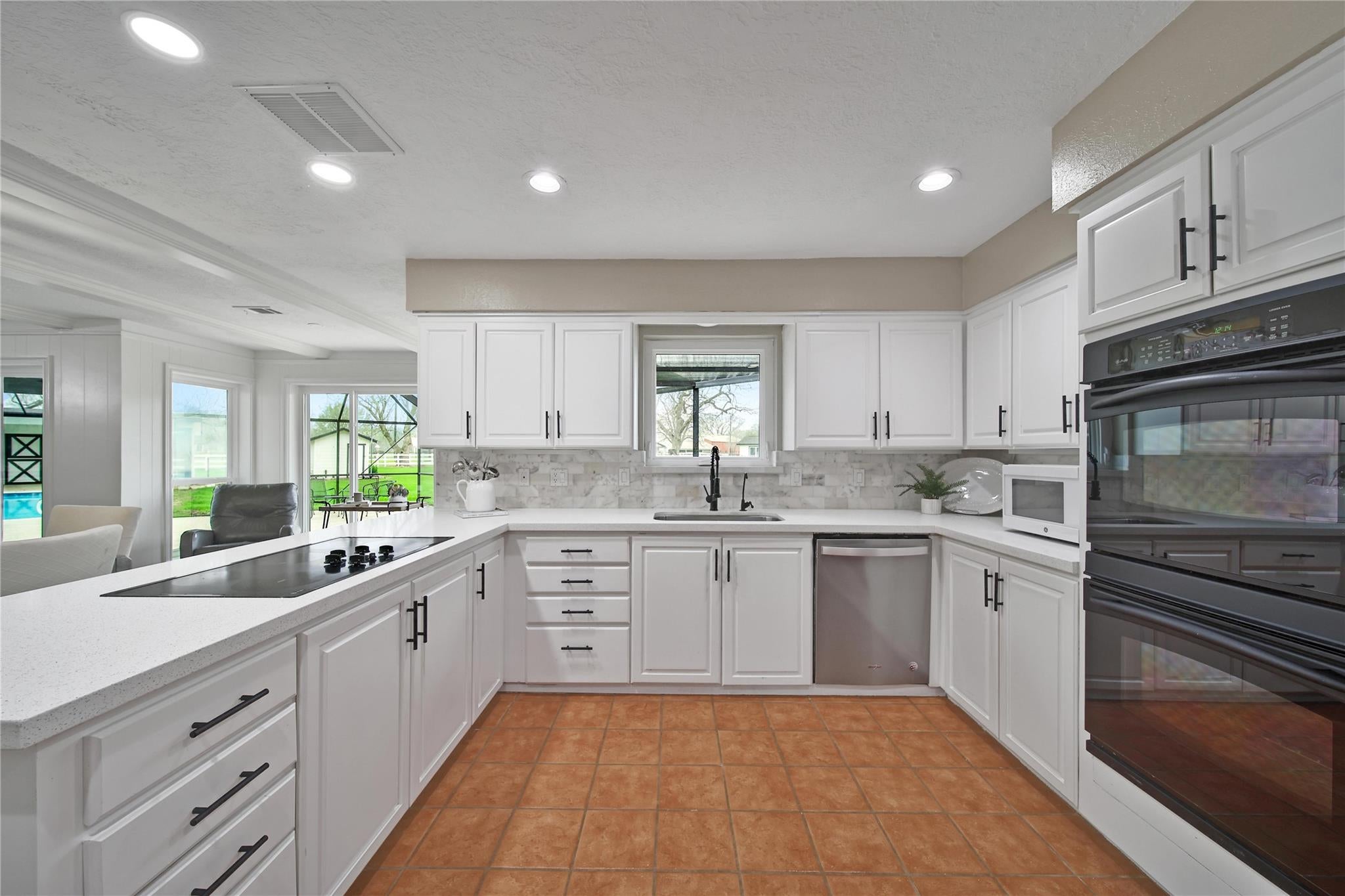 Richmond, Texas, 77406, United States, 4 Bedrooms Bedrooms, ,4 BathroomsBathrooms,Residential,Active,1894985