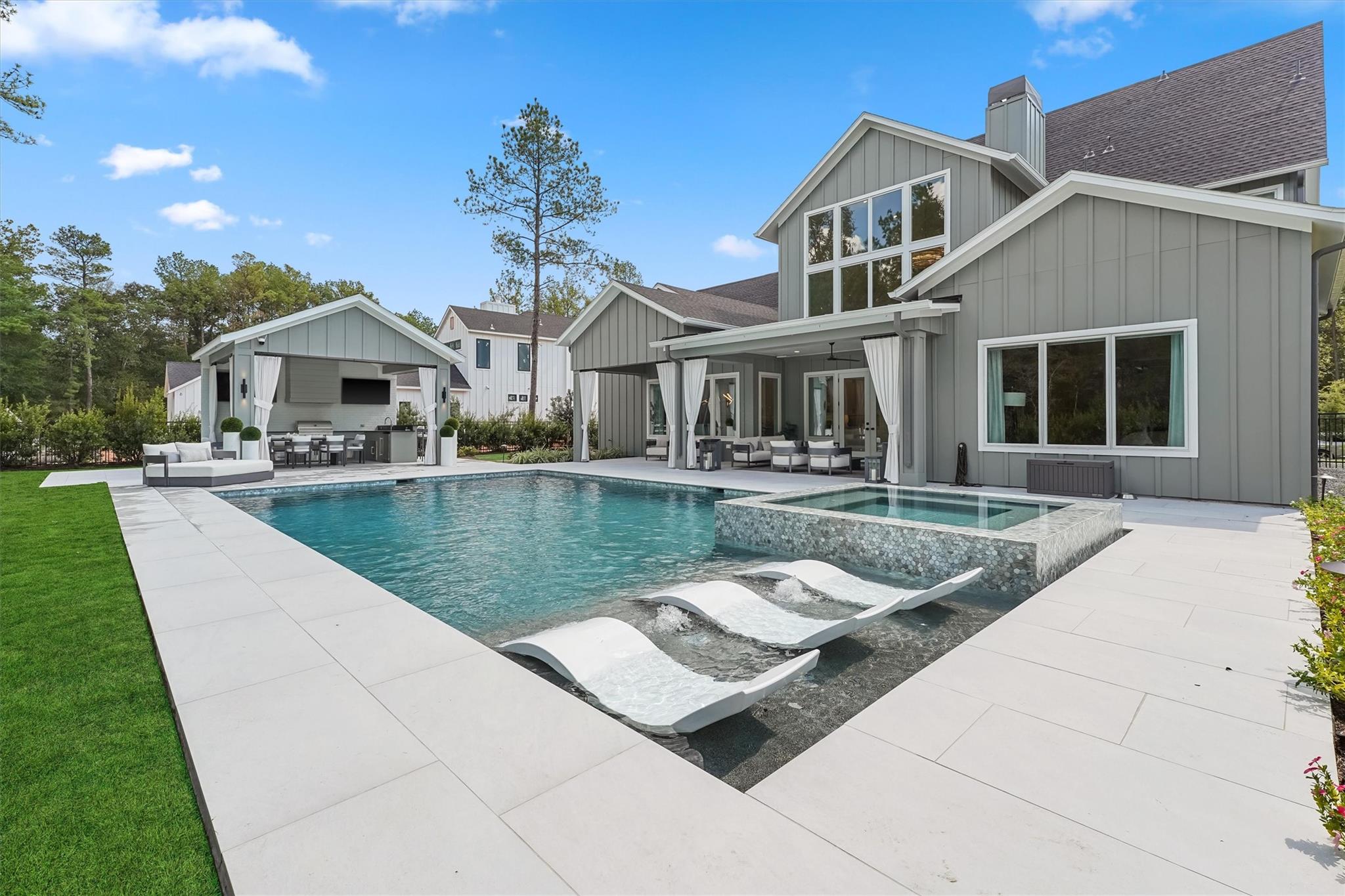 Montgomery, Texas, 77316, United States, 4 Bedrooms Bedrooms, ,4 BathroomsBathrooms,Residential,Active,1798152
