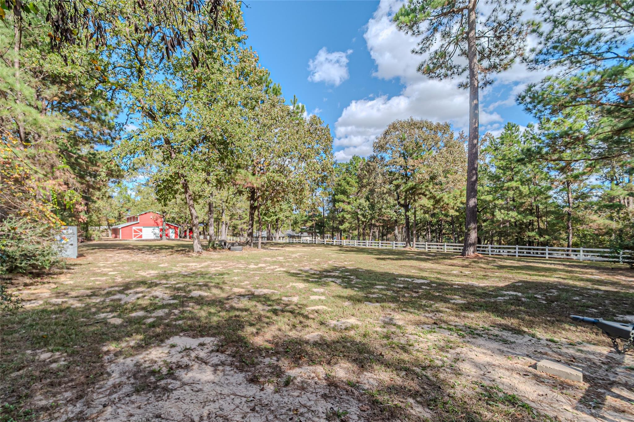 Montgomery, Texas, 77316, United States, 4 Bedrooms Bedrooms, ,7 BathroomsBathrooms,Residential,Active,1993945