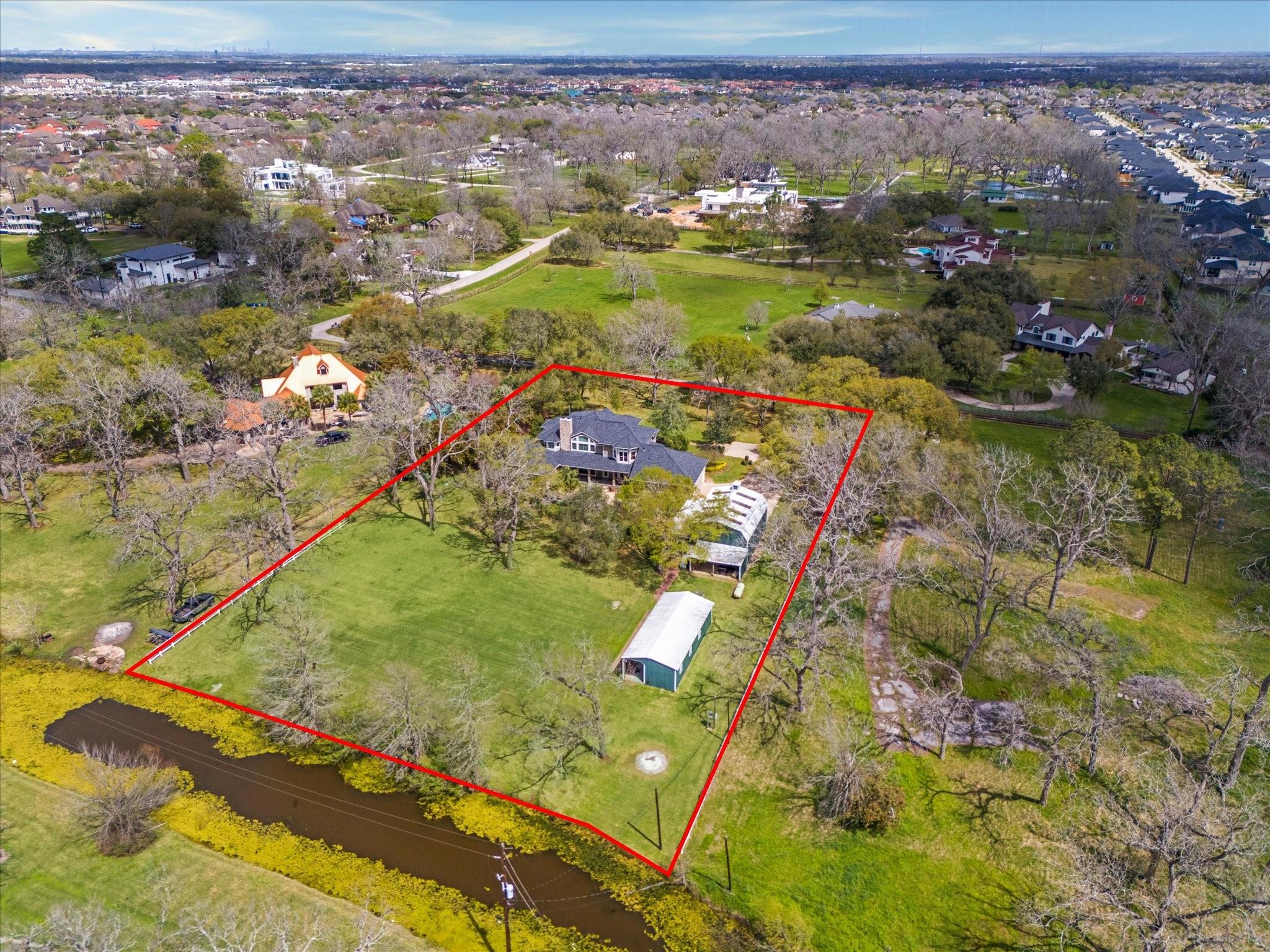 Sugar Land, Texas, 77479, United States, 4 Bedrooms Bedrooms, ,4 BathroomsBathrooms,Residential,Active,1914847