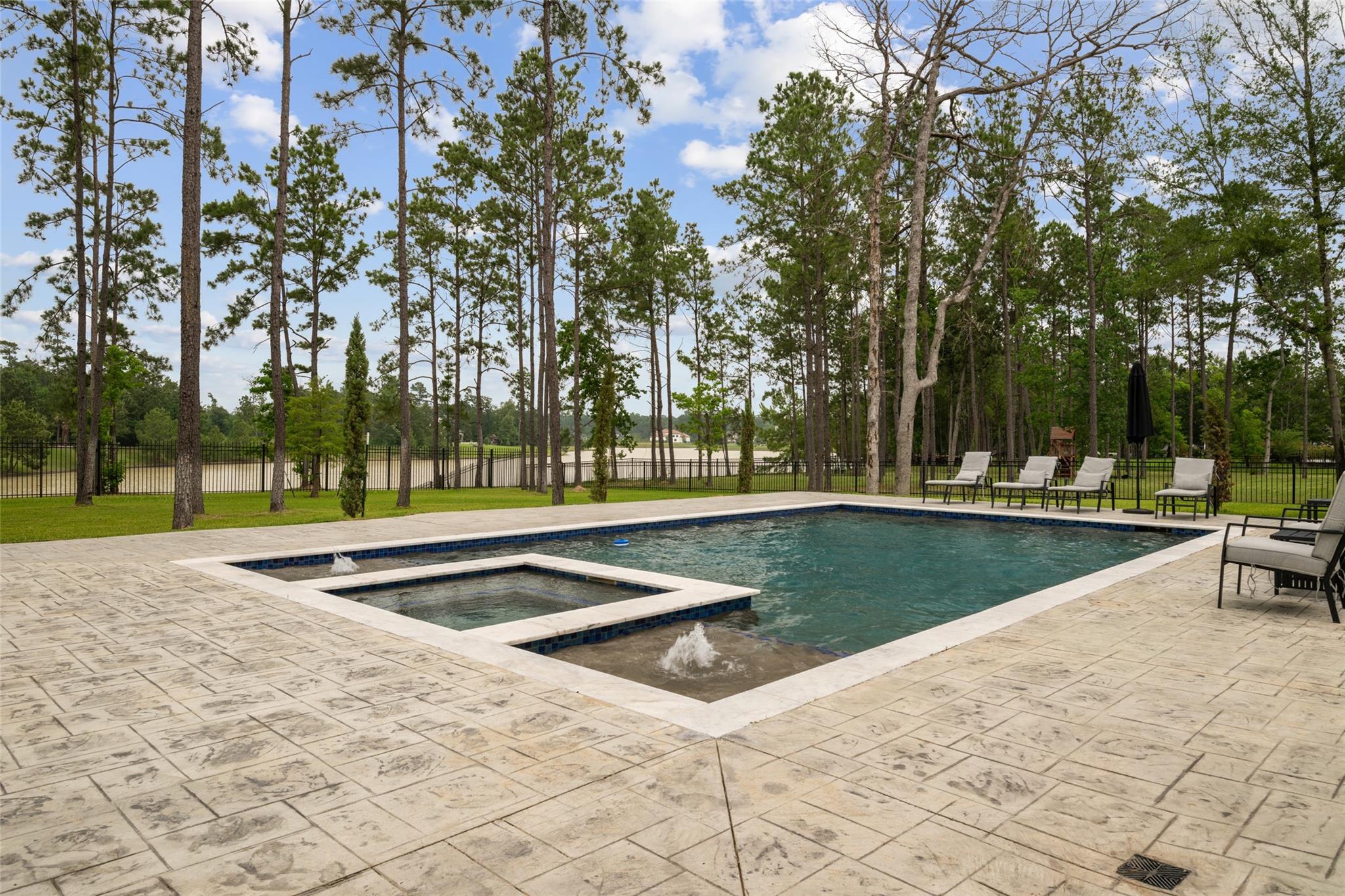 Spring, Texas, 77386, United States, 4 Bedrooms Bedrooms, ,5 BathroomsBathrooms,Residential,Active,1964247