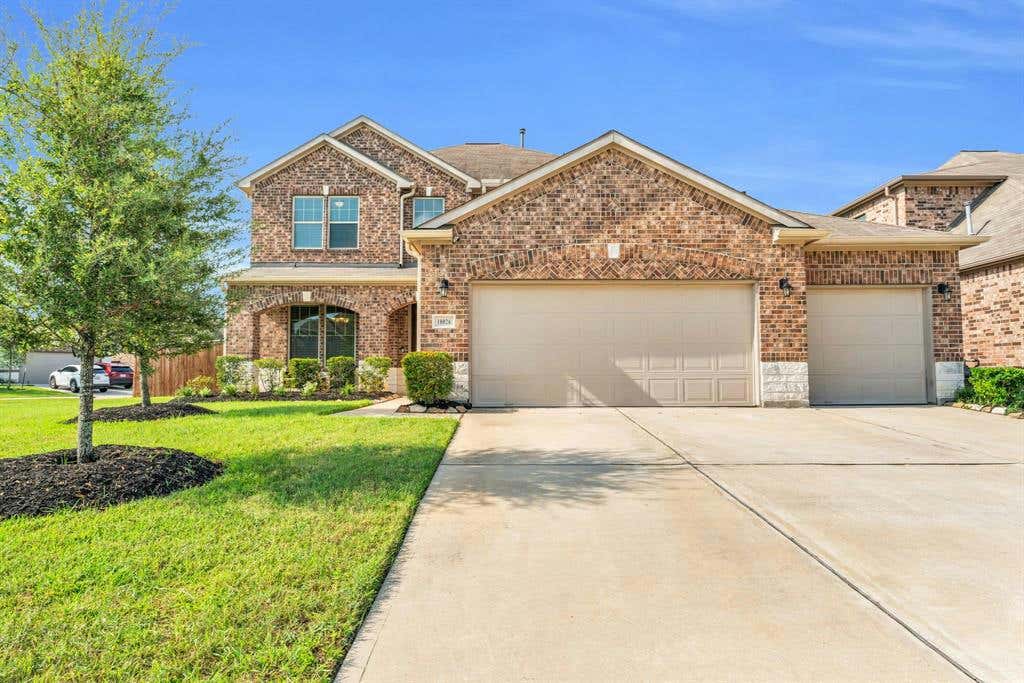 10026 OPEN SLOPE CT, HUMBLE, TX 77396, photo 1 of 50