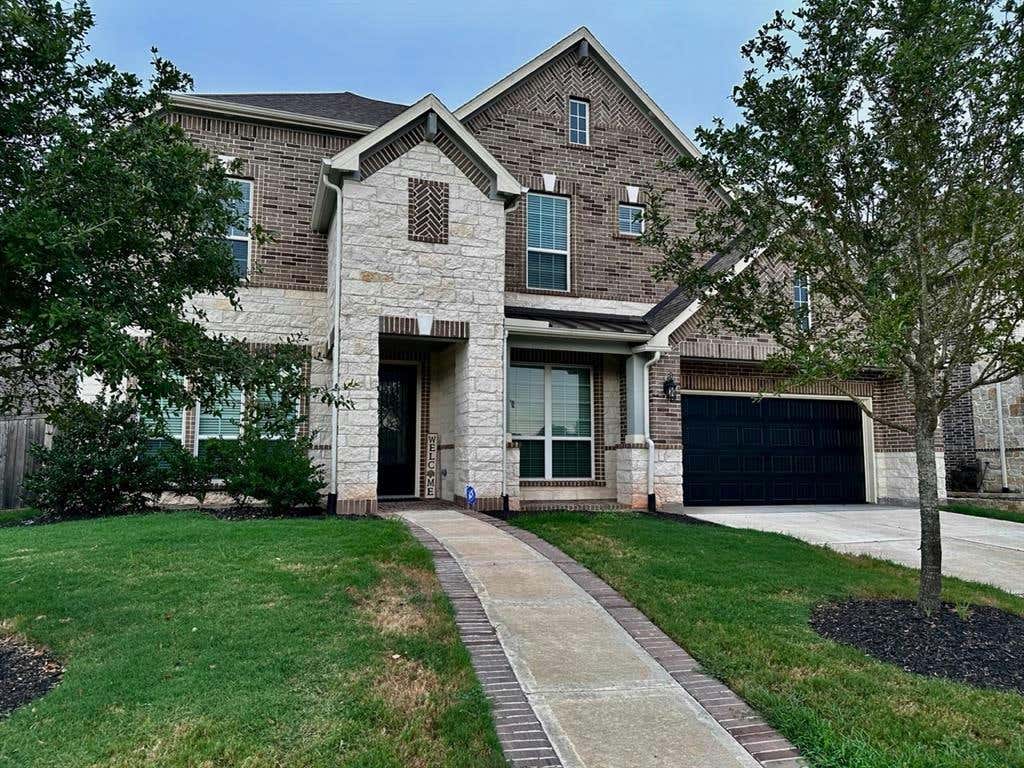 39 OLD CROWN WAY, SUGAR LAND, TX 77498, photo 1 of 50