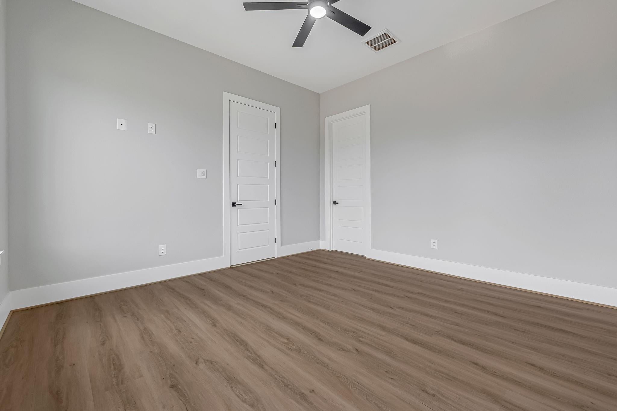 Montgomery, Texas, 77316, United States, 5 Bedrooms Bedrooms, ,6 BathroomsBathrooms,Residential,Active,2015434