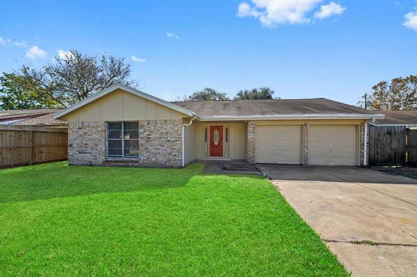 2421 21ST AVE N, TEXAS CITY, TX 77590 - Image 1