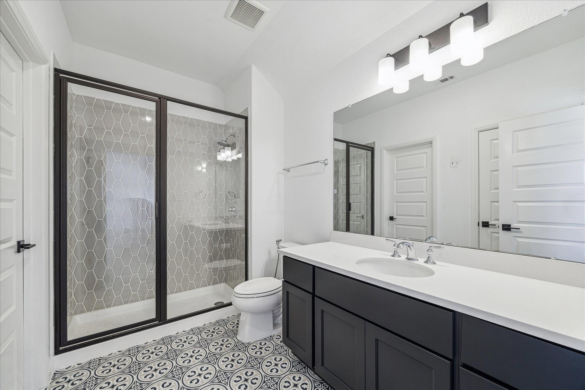 Sugar Land, Texas, 77459, United States, 5 Bedrooms Bedrooms, ,6 BathroomsBathrooms,Residential,Active,2012474