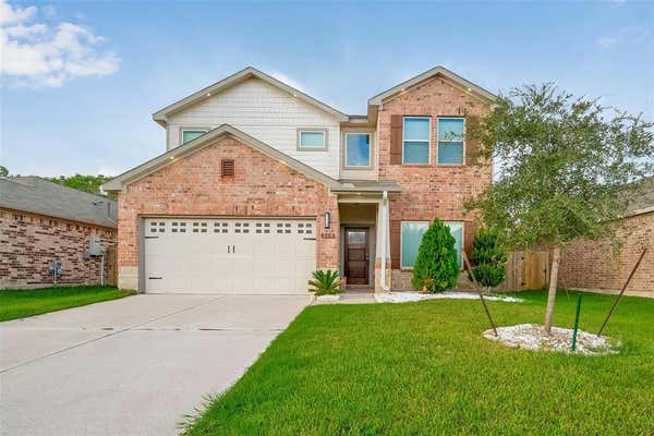 215 MURRIETA LN, ROSHARON, TX 77583 - Image 1