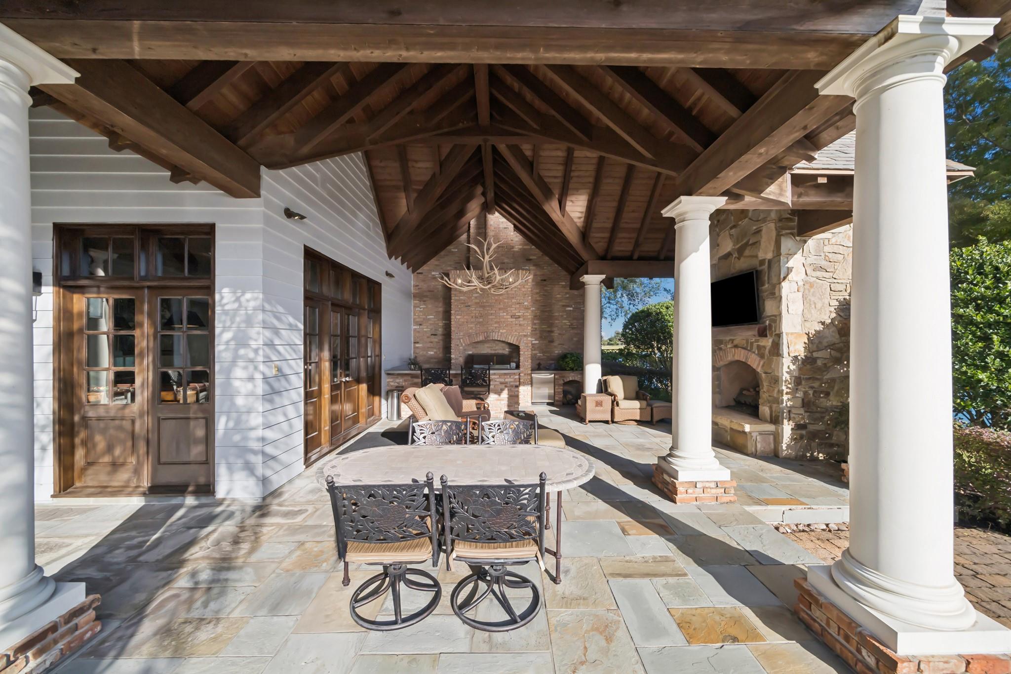 Sugar Land, Texas, 77479, United States, 5 Bedrooms Bedrooms, ,7 BathroomsBathrooms,Residential,Active,1992247