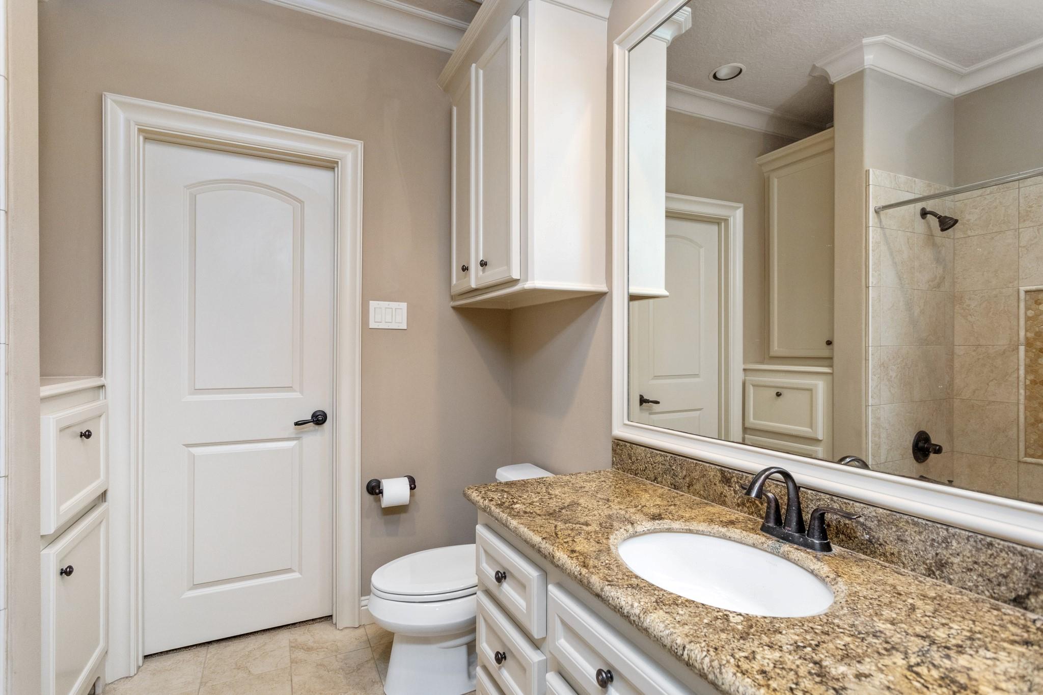 Sugar Land, Texas, 77479, United States, 6 Bedrooms Bedrooms, ,8 BathroomsBathrooms,Residential,Active,2015819