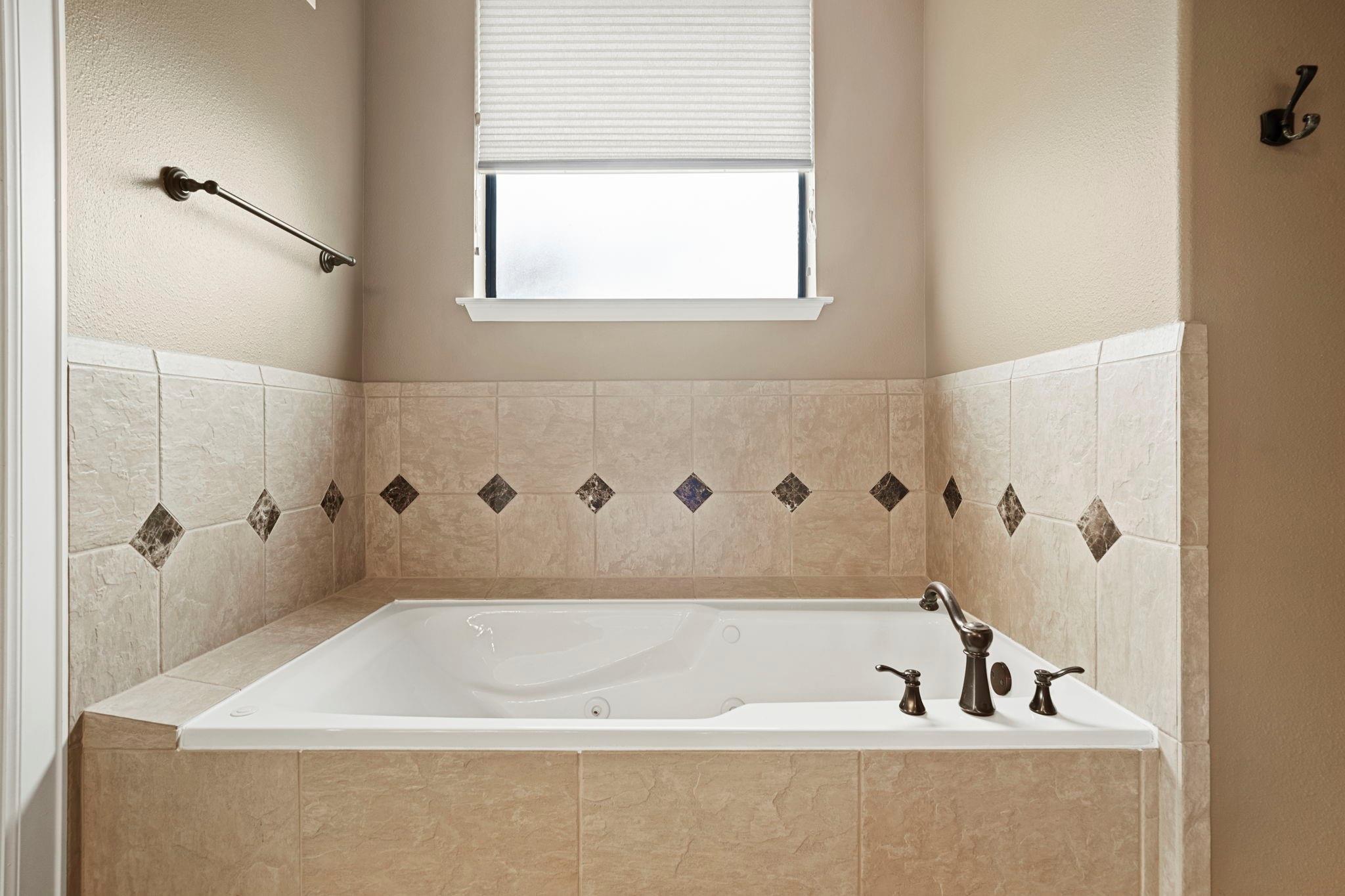 Needville, Texas, 77461, United States, 4 Bedrooms Bedrooms, ,4 BathroomsBathrooms,Residential,Active,1999933