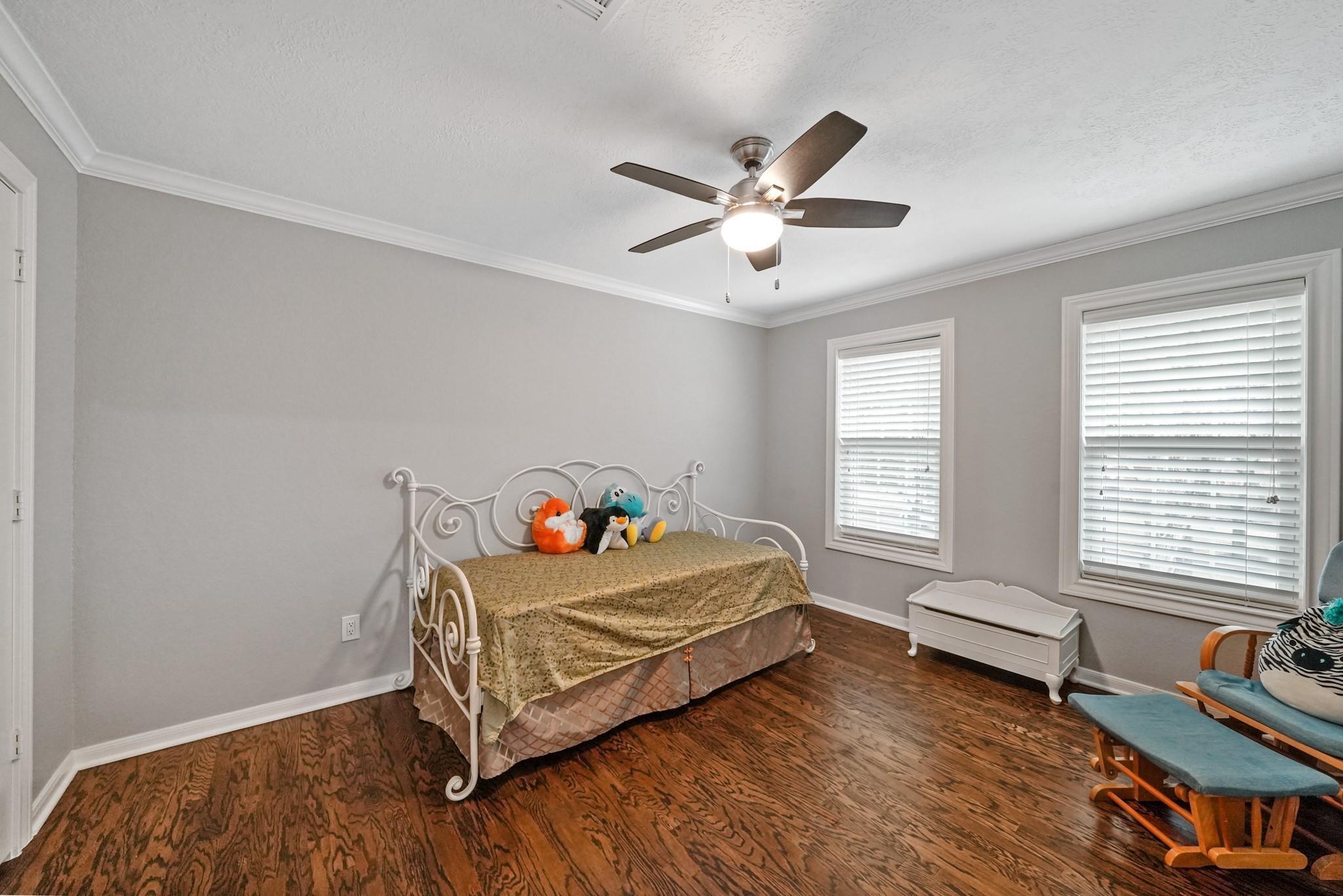 Sugar Land, Texas, 77479, United States, 5 Bedrooms Bedrooms, ,4 BathroomsBathrooms,Residential,Active,2009839