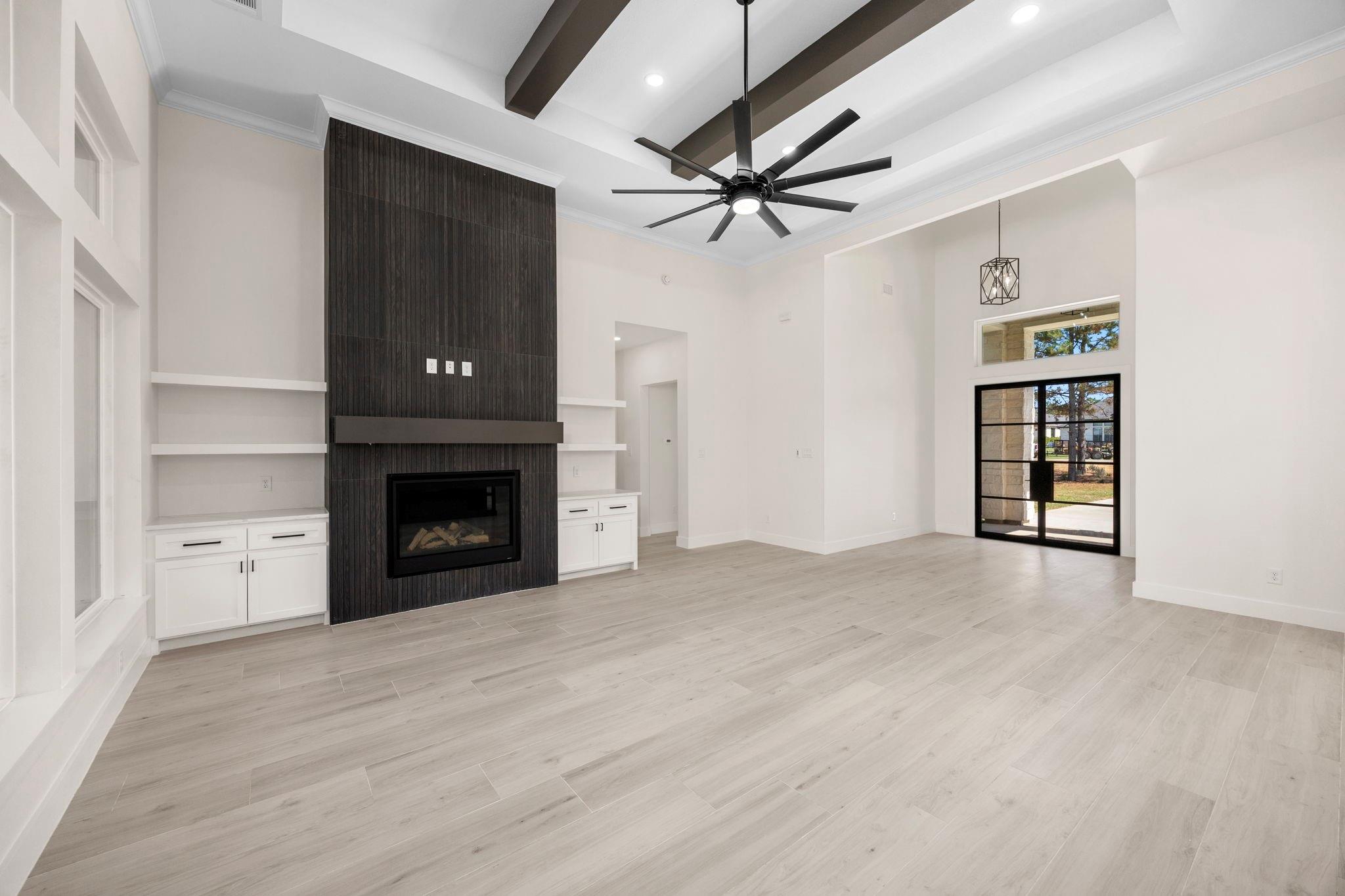 Montgomery, Texas, 77316, United States, 4 Bedrooms Bedrooms, ,4 BathroomsBathrooms,Residential,Active,1962179