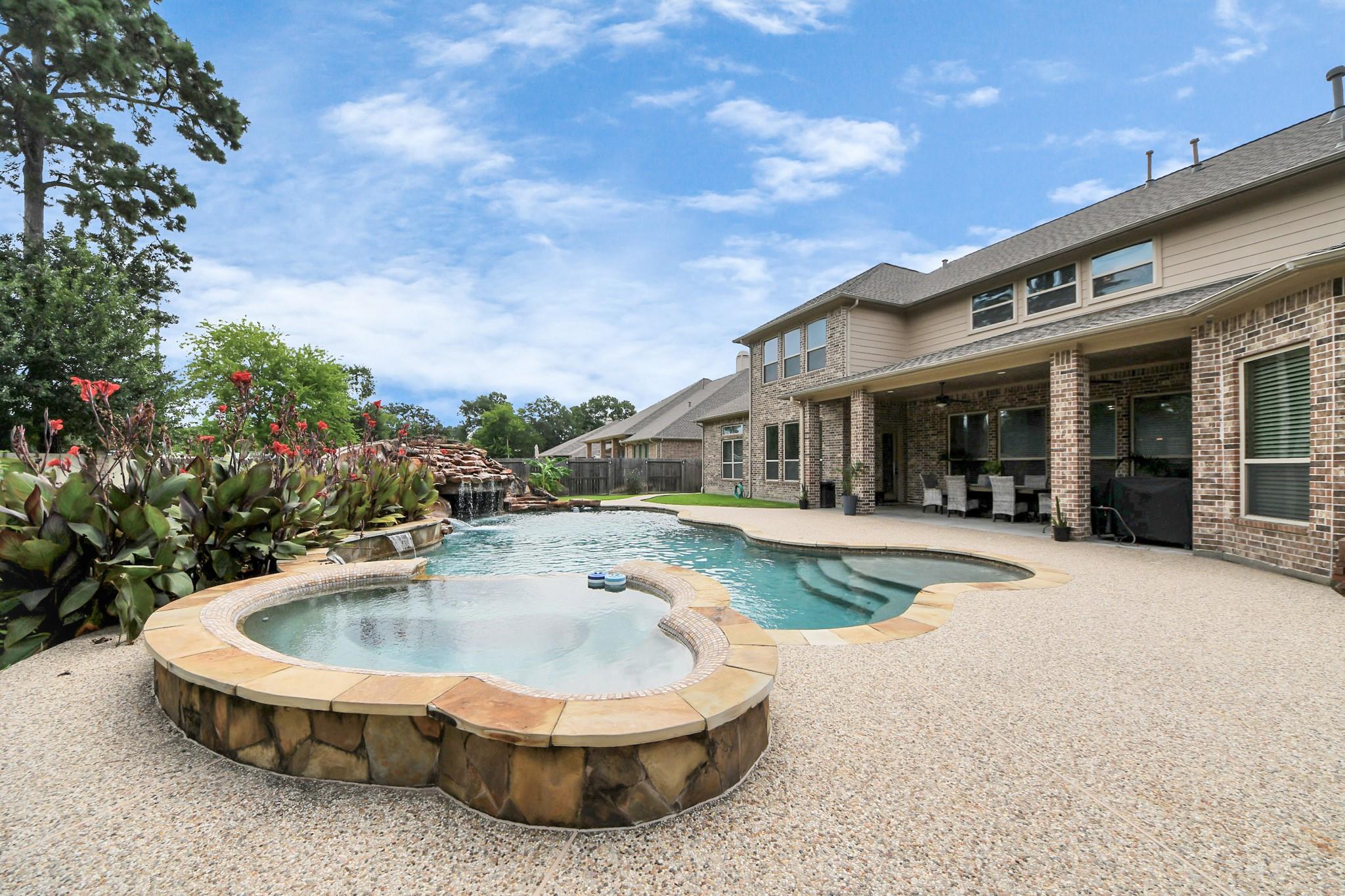 Cypress, Texas, 77429, United States, 5 Bedrooms Bedrooms, ,7 BathroomsBathrooms,Residential,Active,1889491