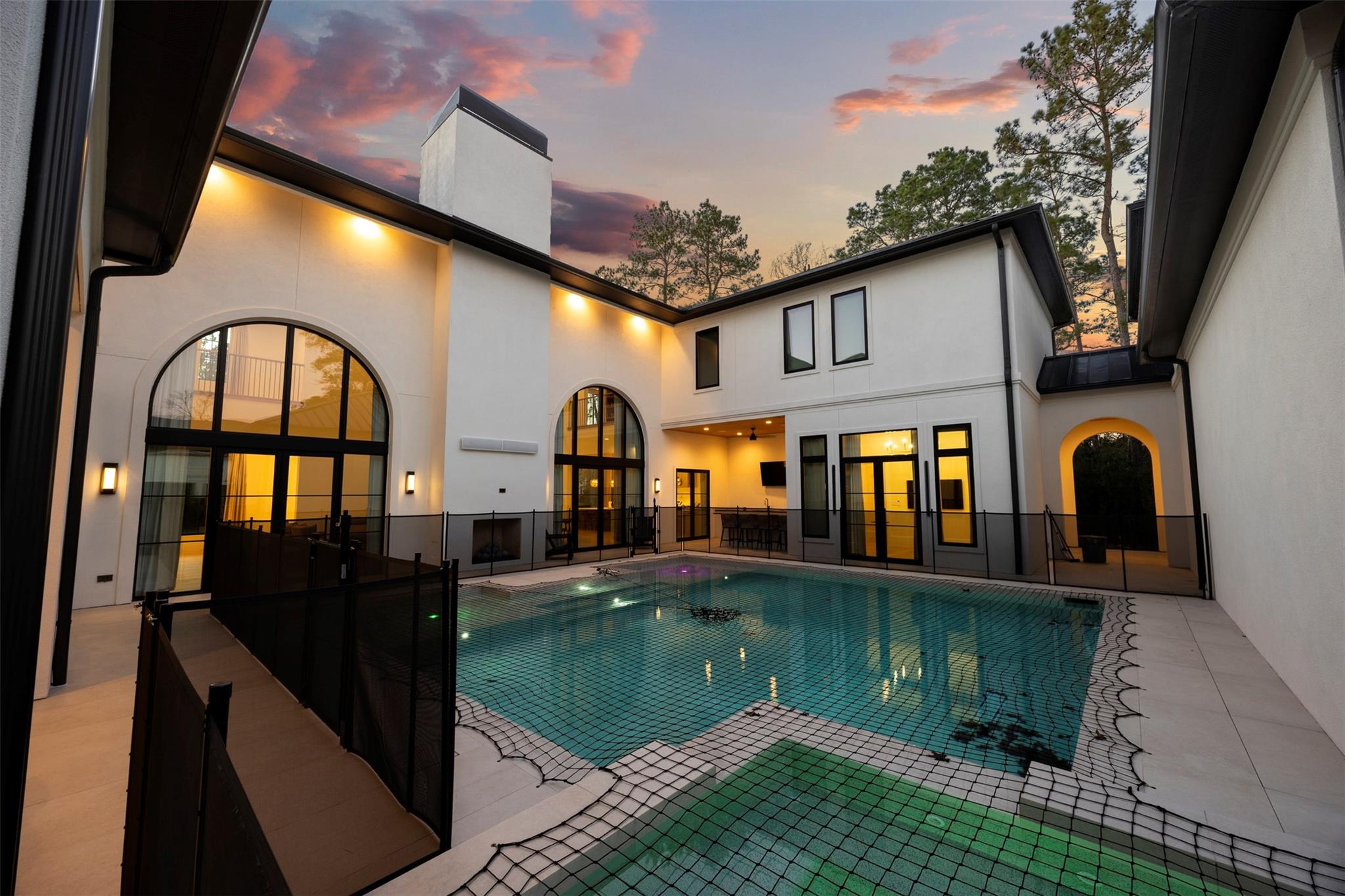 Montgomery, Texas, 77316, United States, 6 Bedrooms Bedrooms, ,7 BathroomsBathrooms,Residential,Active,2012208