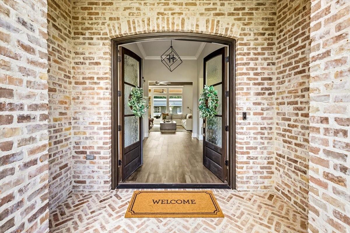 Kountze, Texas, 77625, United States, 4 Bedrooms Bedrooms, ,4 BathroomsBathrooms,Residential,Active,1990666