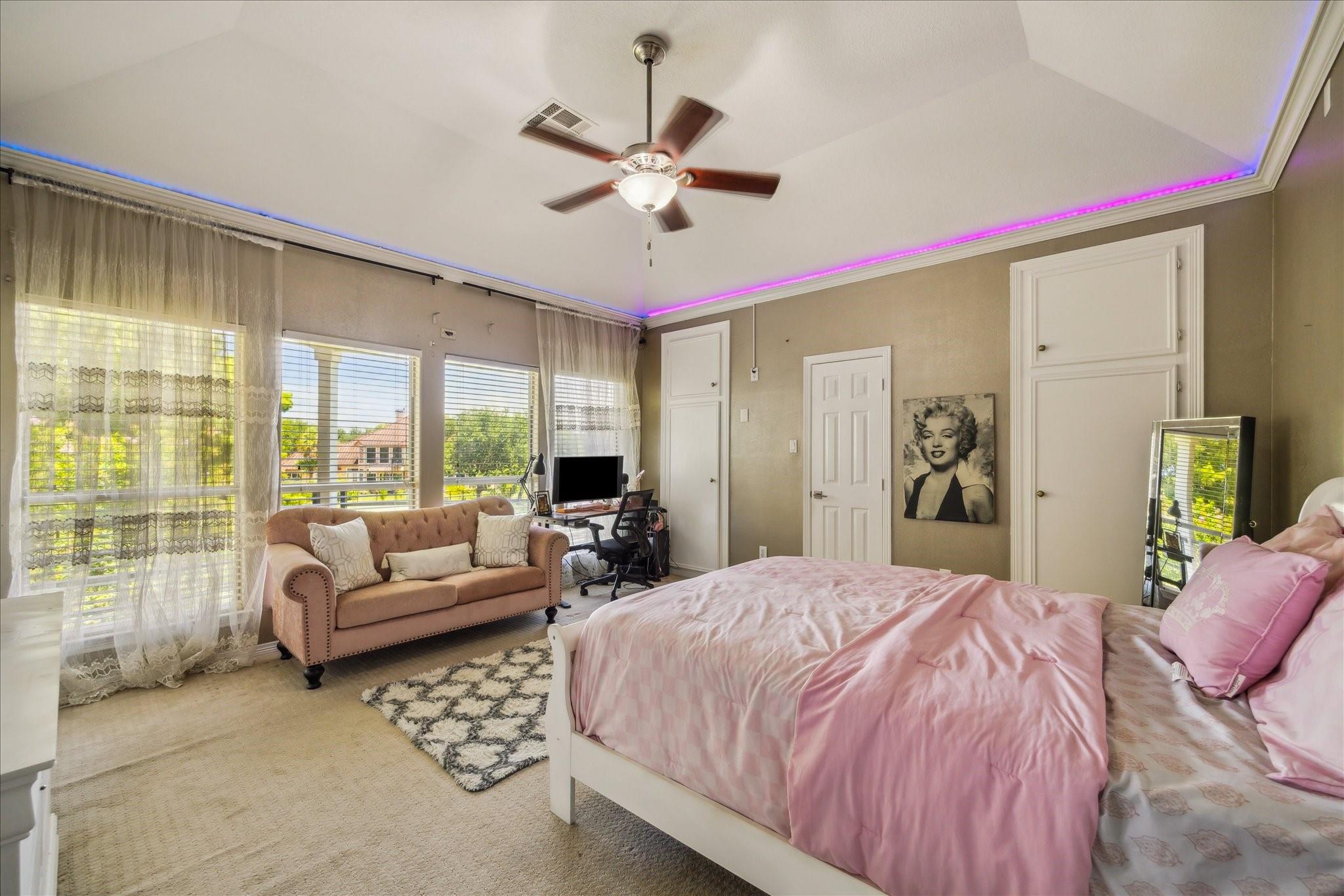 Sugar Land, Texas, 77479, United States, 5 Bedrooms Bedrooms, ,5 BathroomsBathrooms,Residential,Active,1900192