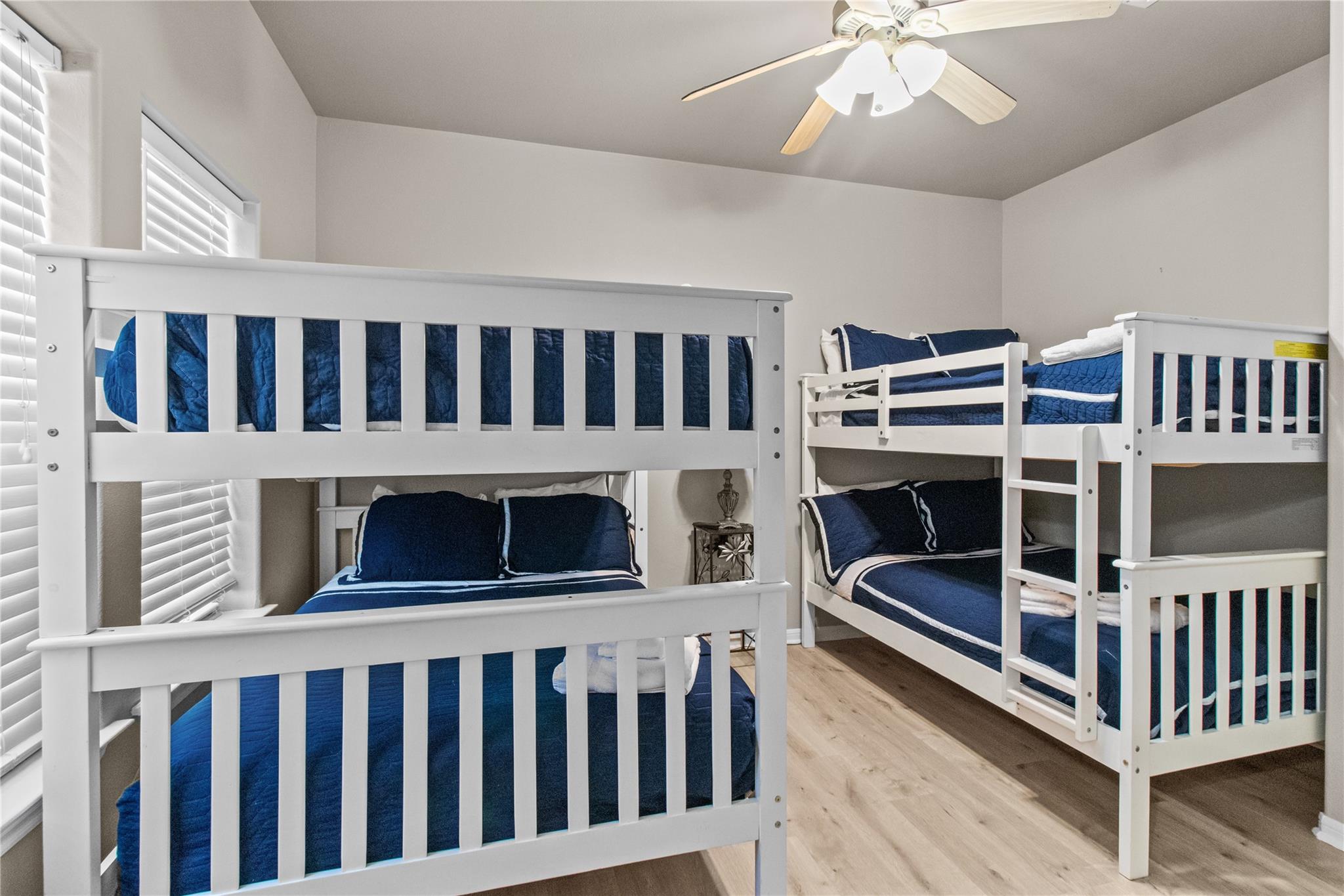 Galveston, Texas, 77554, United States, 4 Bedrooms Bedrooms, ,5 BathroomsBathrooms,Residential,Active,1985590