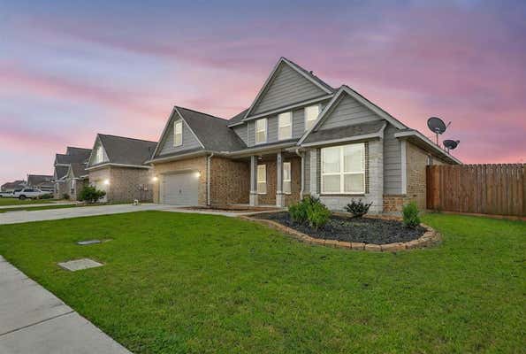 9902 OAKLAWN DR, MONT BELVIEU, TX 77523 - Image 1