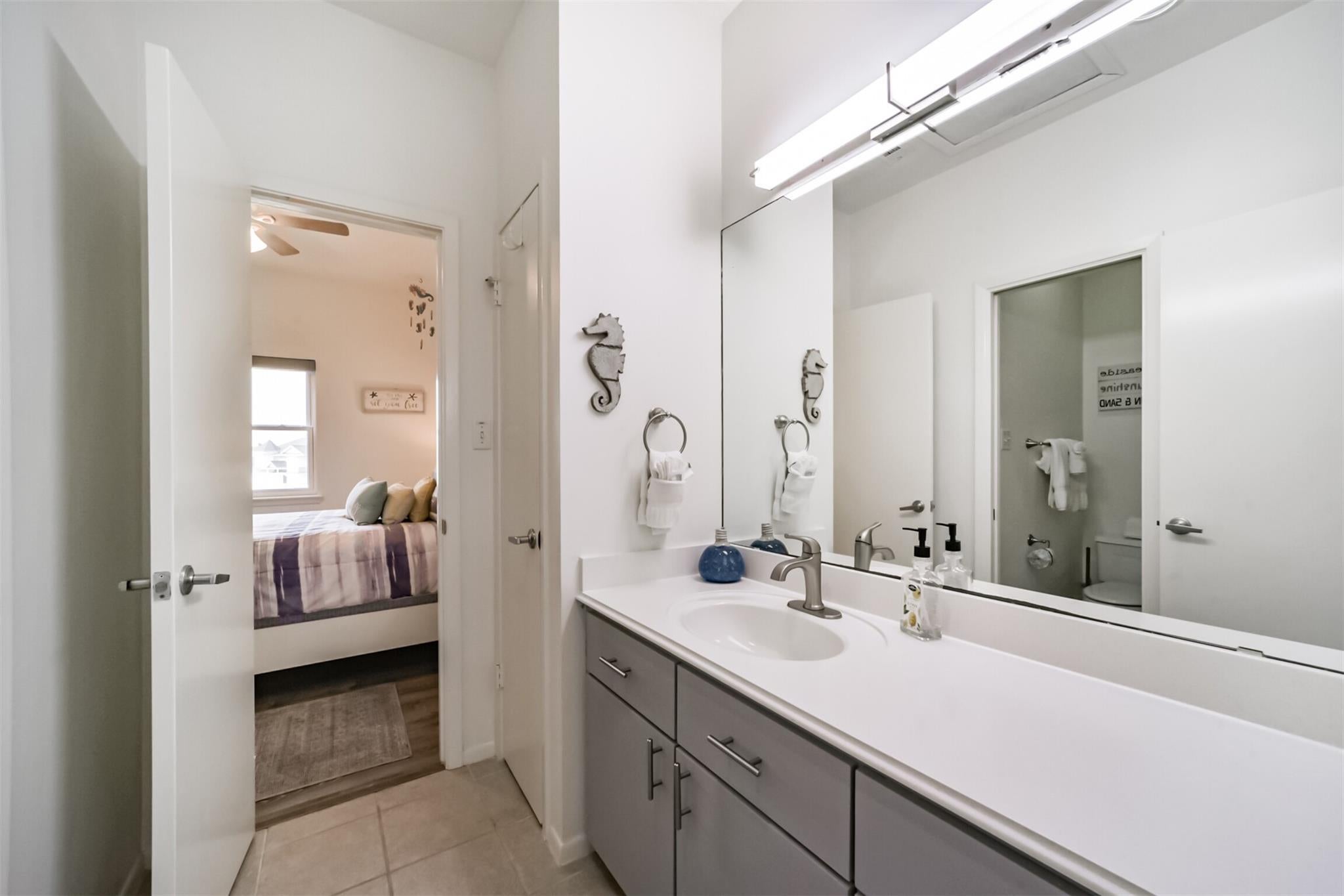 Galveston, Texas, 77554, United States, ,4 BathroomsBathrooms,Residential,Active,1711247