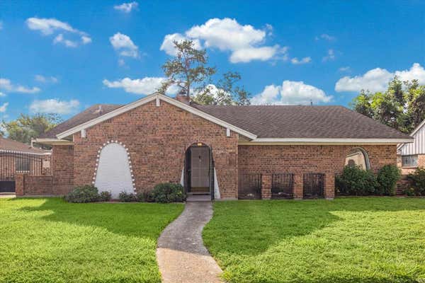 5419 GOLF DR, HOUSTON, TX 77091 - Image 1