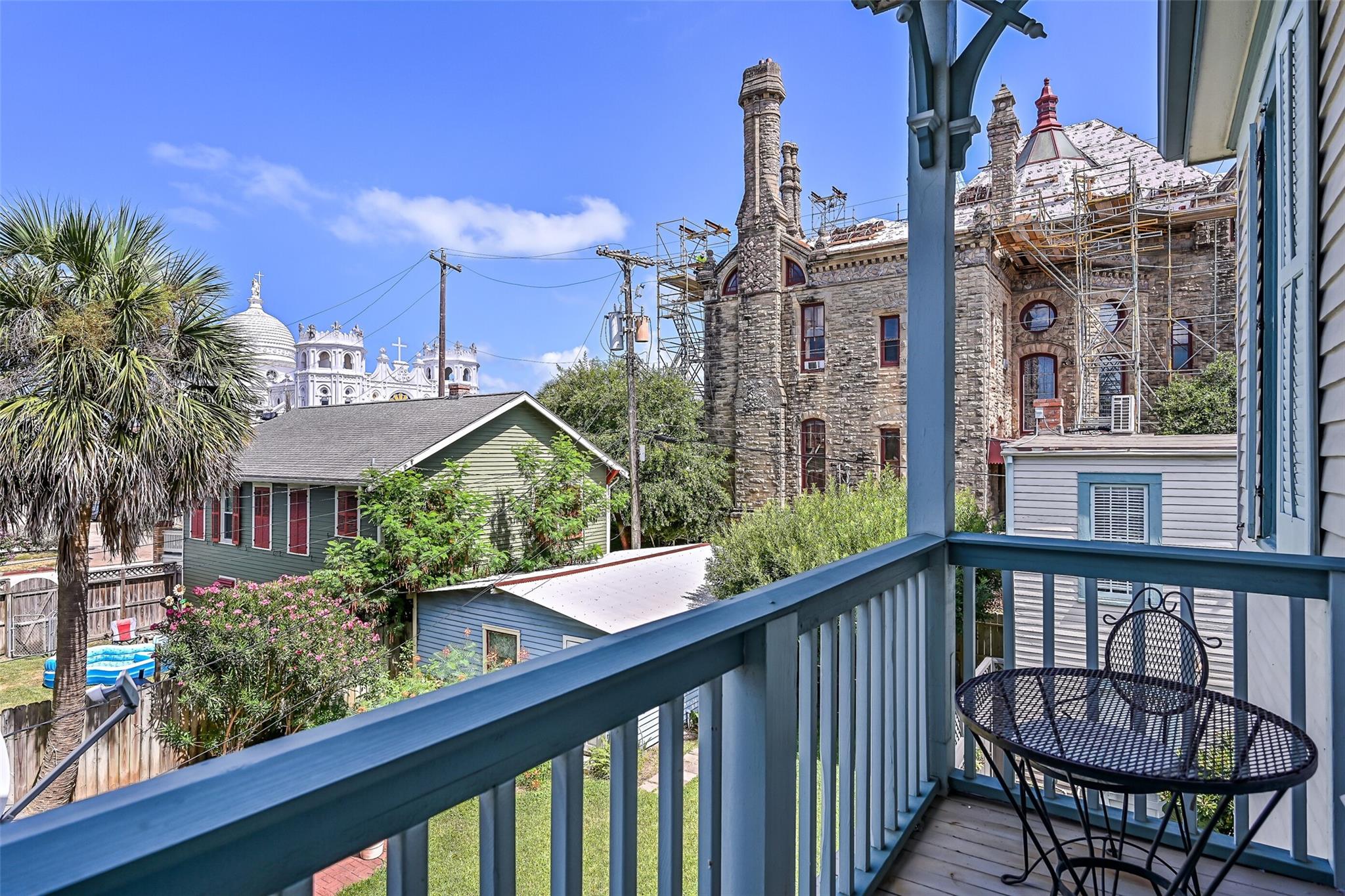 Galveston, Texas, 77550, United States, 6 Bedrooms Bedrooms, ,4 BathroomsBathrooms,Residential,Active,1899876