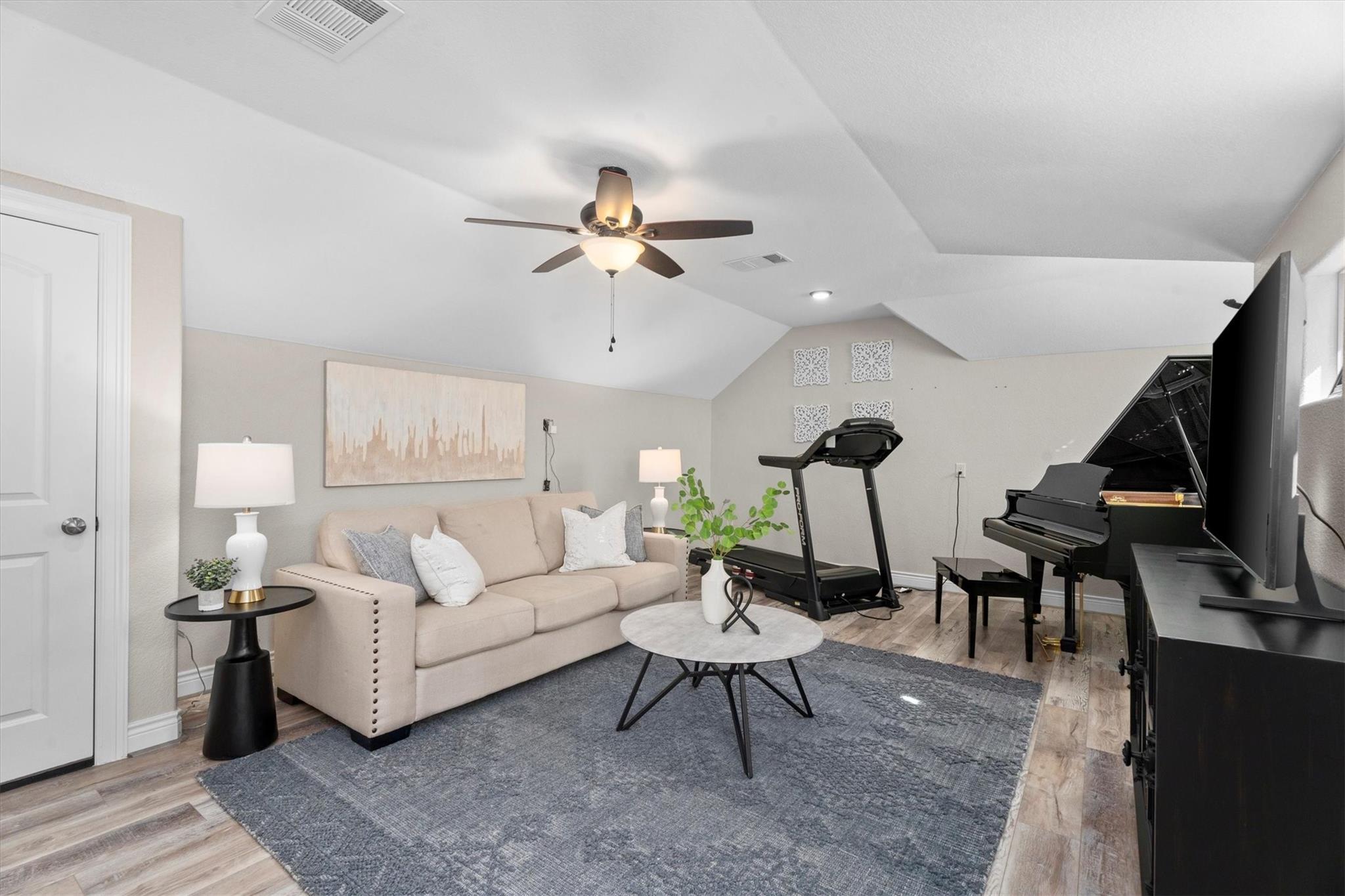 Montgomery, Texas, 77316, United States, ,3 BathroomsBathrooms,Residential,Active,1778716