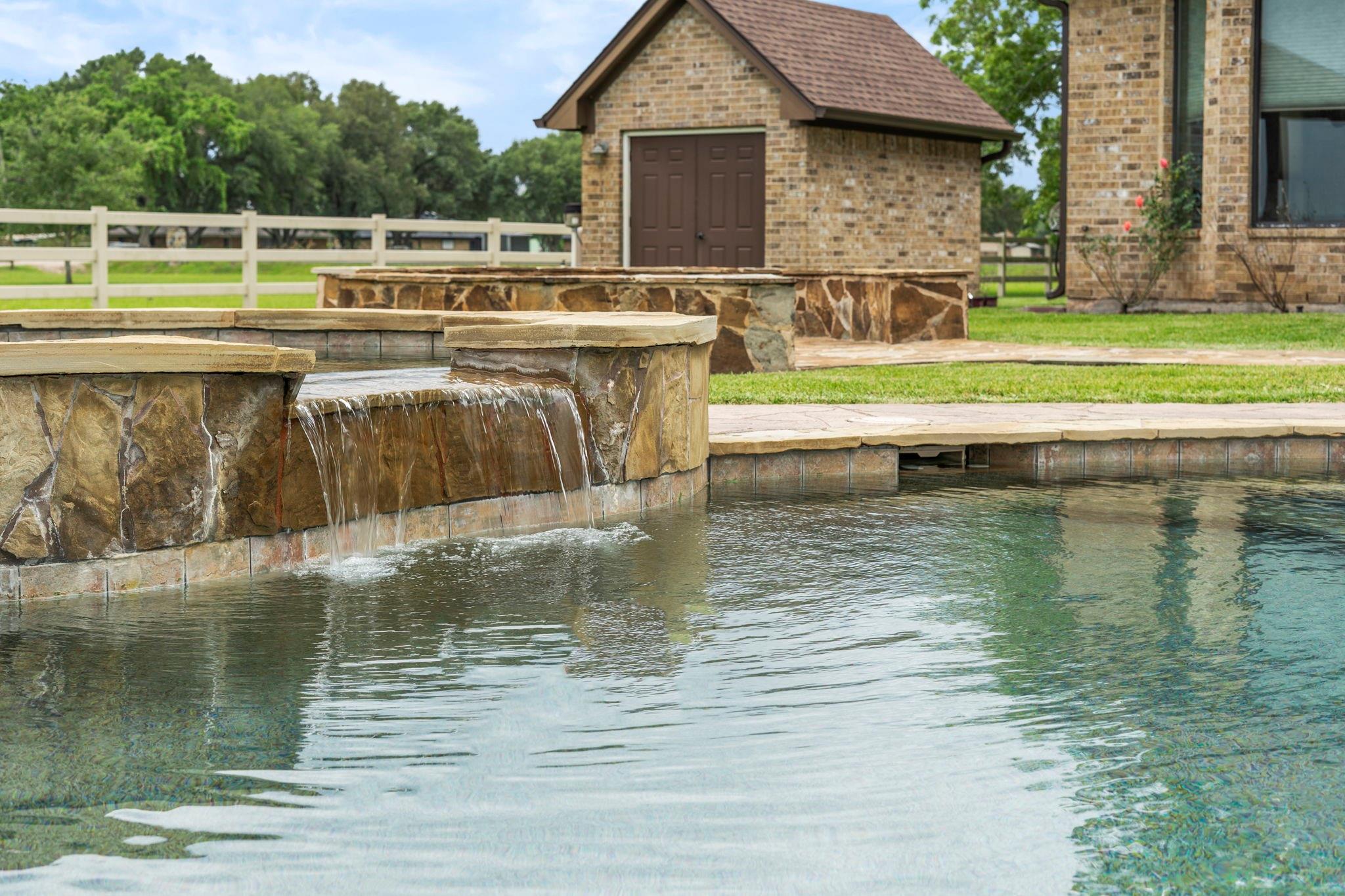 Needville, Texas, 77461, United States, 4 Bedrooms Bedrooms, ,4 BathroomsBathrooms,Residential,Active,1999933