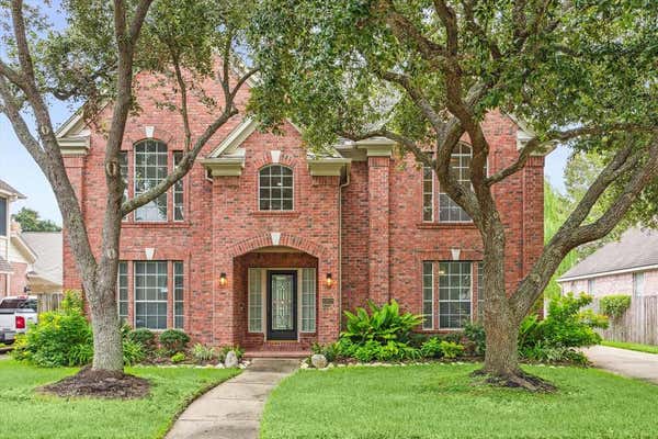 13822 INLAND SPRING CT, HOUSTON, TX 77059 - Image 1