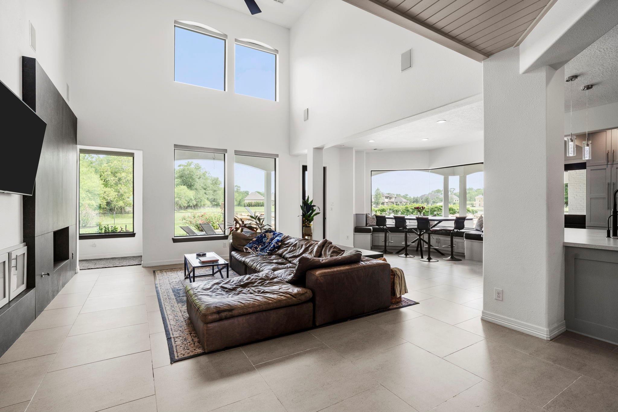 Richmond, Texas, 77469, United States, 5 Bedrooms Bedrooms, ,6 BathroomsBathrooms,Residential,Active,1798130