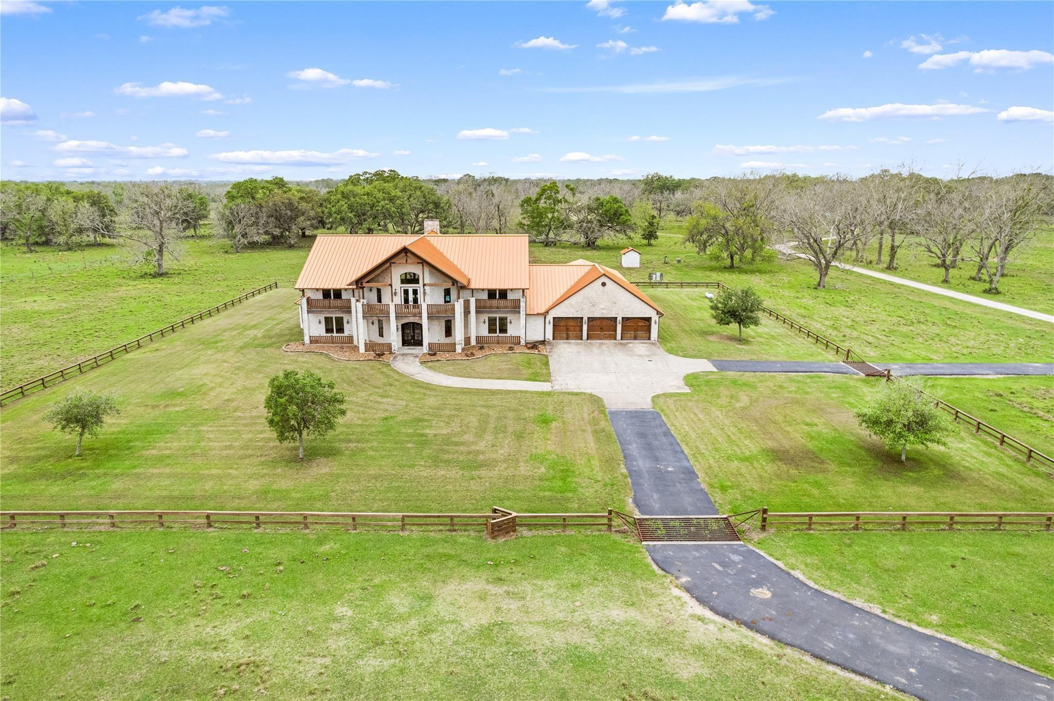 Sweeny, Texas, 77480, United States, 5 Bedrooms Bedrooms, ,5 BathroomsBathrooms,Residential,Active,1919065 Sweeny, Texas, 77480, United States, 5 Bedrooms Bedrooms, ,5 BathroomsBathrooms,Residential,Active,1919065